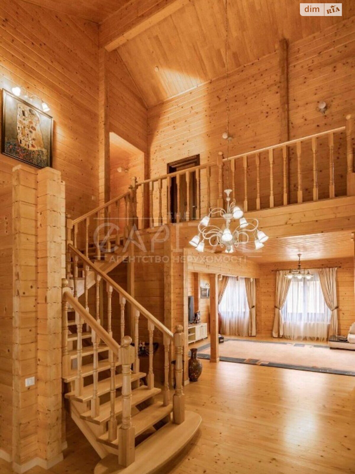 двухэтажный дом с балконом, 930 кв. м, кирпич. Продажа в Горбовичах фото 1