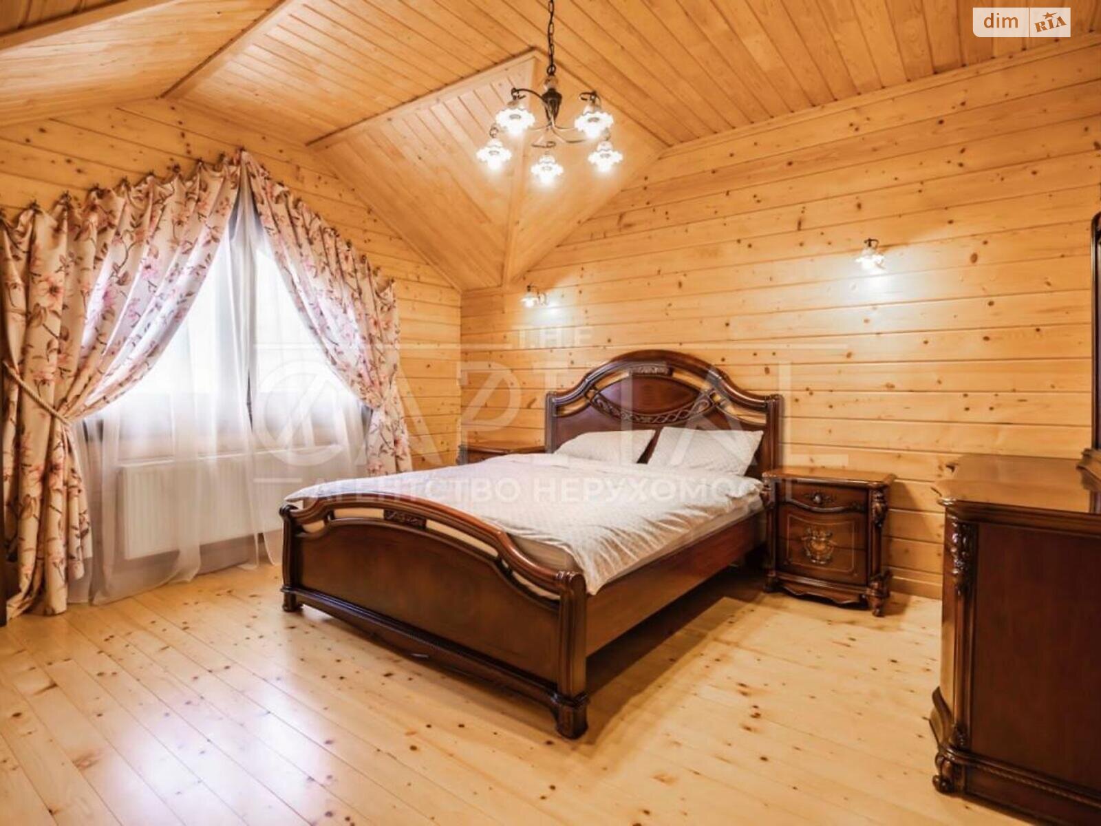 двухэтажный дом, 930 кв. м, кирпич. Продажа в Горбовичах фото 1