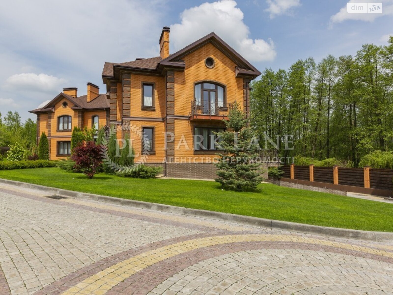 одноповерховий будинок веранда, 980 кв. м, цегла. Продаж у Горбовичах фото 1