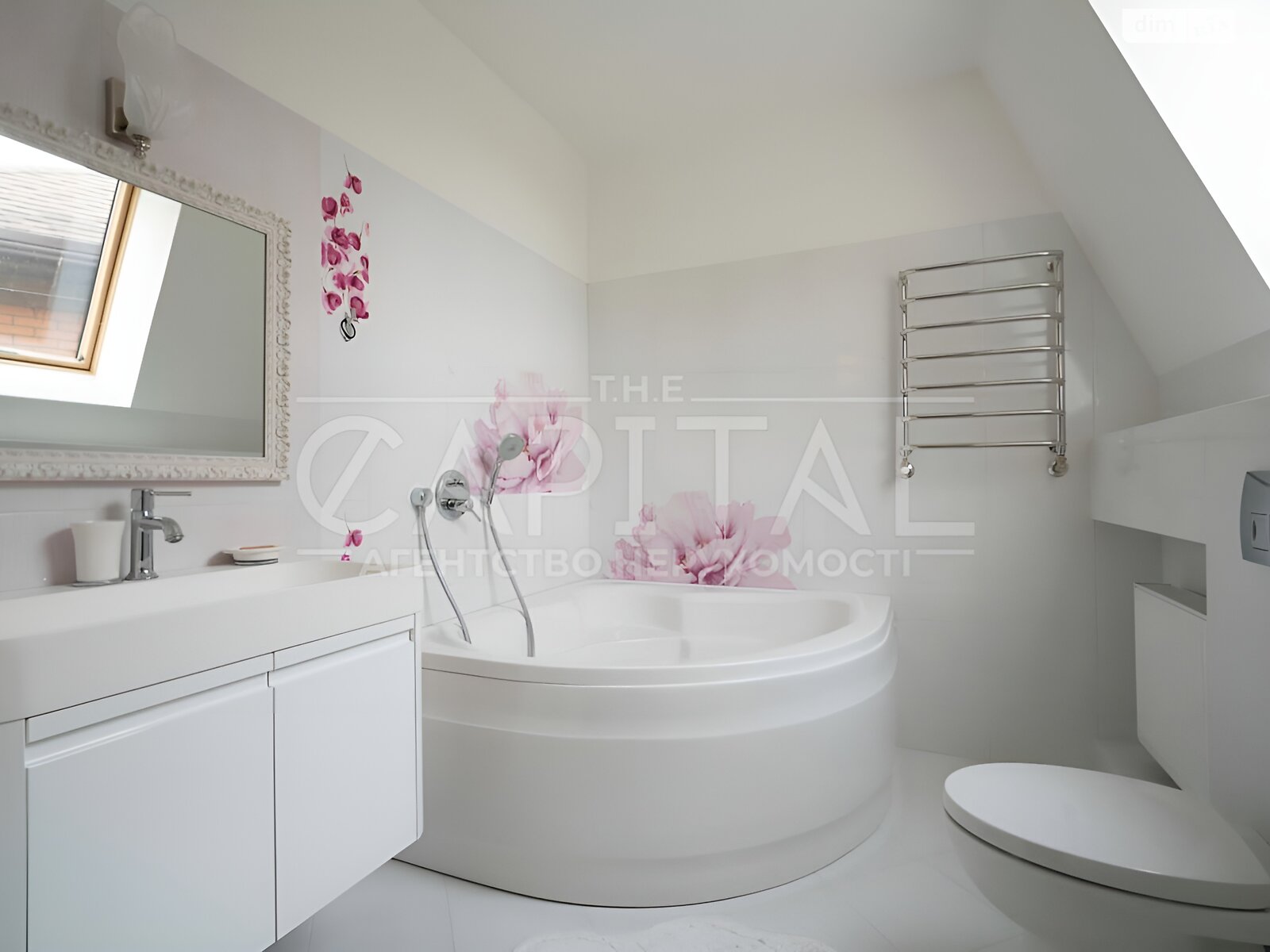 двухэтажный дом с отоплением, 930 кв. м, кирпич. Продажа в Горбовичах фото 1 двухэтажный дом с отоплением, 930 кв. м, кирпич. Продажа в Горбовичах фото 1