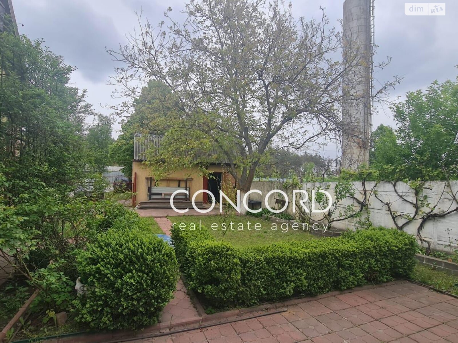 двухэтажный дом с верандой, 60.7 кв. м, кирпич. Продажа в Гореничах фото 1