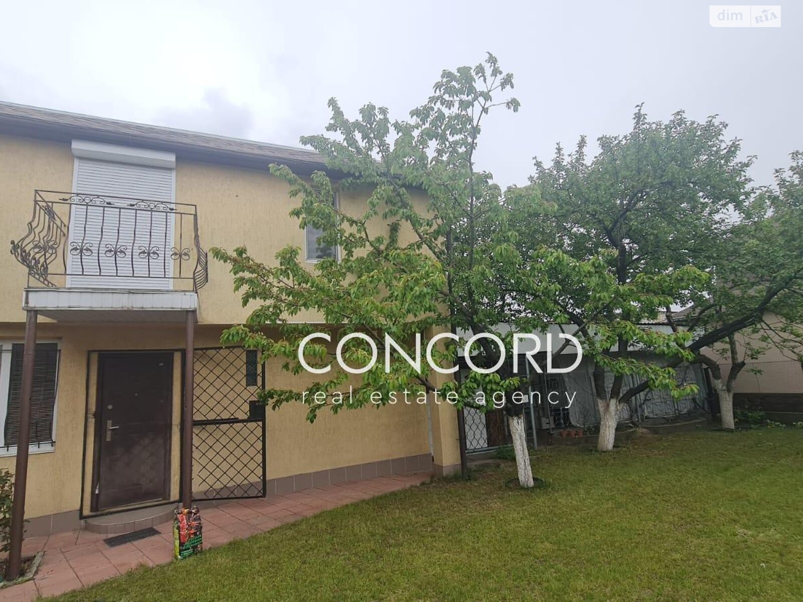 двухэтажный дом с верандой, 60.7 кв. м, кирпич. Продажа в Гореничах фото 1