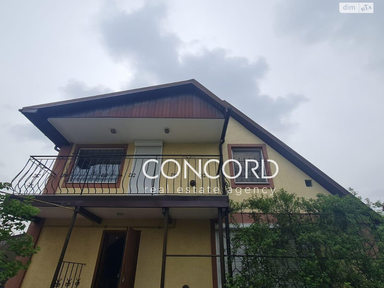 двухэтажный дом с верандой, 60.7 кв. м, кирпич. Продажа в Гореничах фото 1