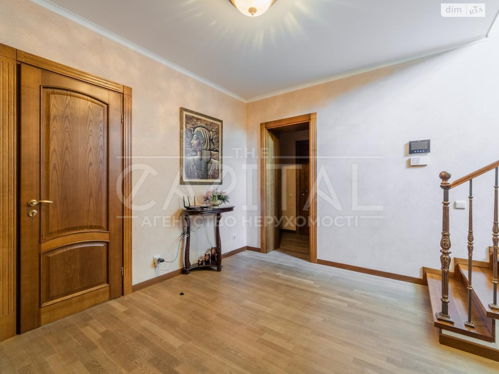 триповерховий будинок з гаражем, 488 кв. м, цегла. Продаж у Гореничах фото 1 триповерховий будинок з гаражем, 488 кв. м, цегла. Продаж у Гореничах фото 1