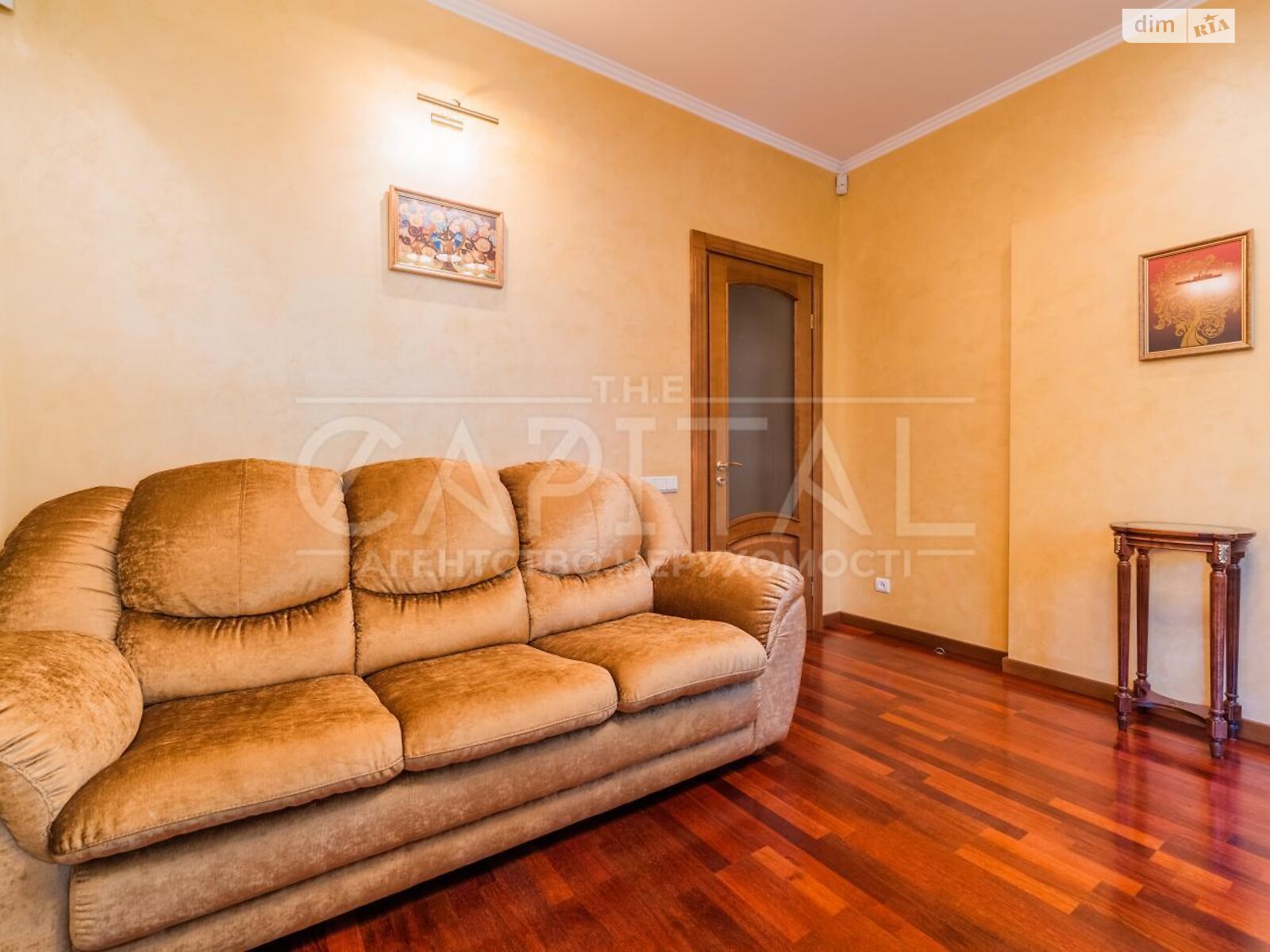 триповерховий будинок з гаражем, 488 кв. м, цегла. Продаж у Гореничах фото 1 триповерховий будинок з гаражем, 488 кв. м, цегла. Продаж у Гореничах фото 1