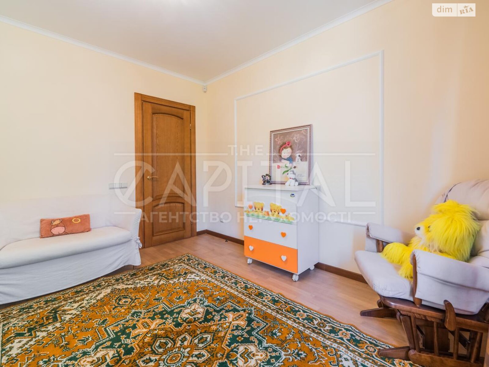 триповерховий будинок з гаражем, 488 кв. м, цегла. Продаж у Гореничах фото 1 триповерховий будинок з гаражем, 488 кв. м, цегла. Продаж у Гореничах фото 1