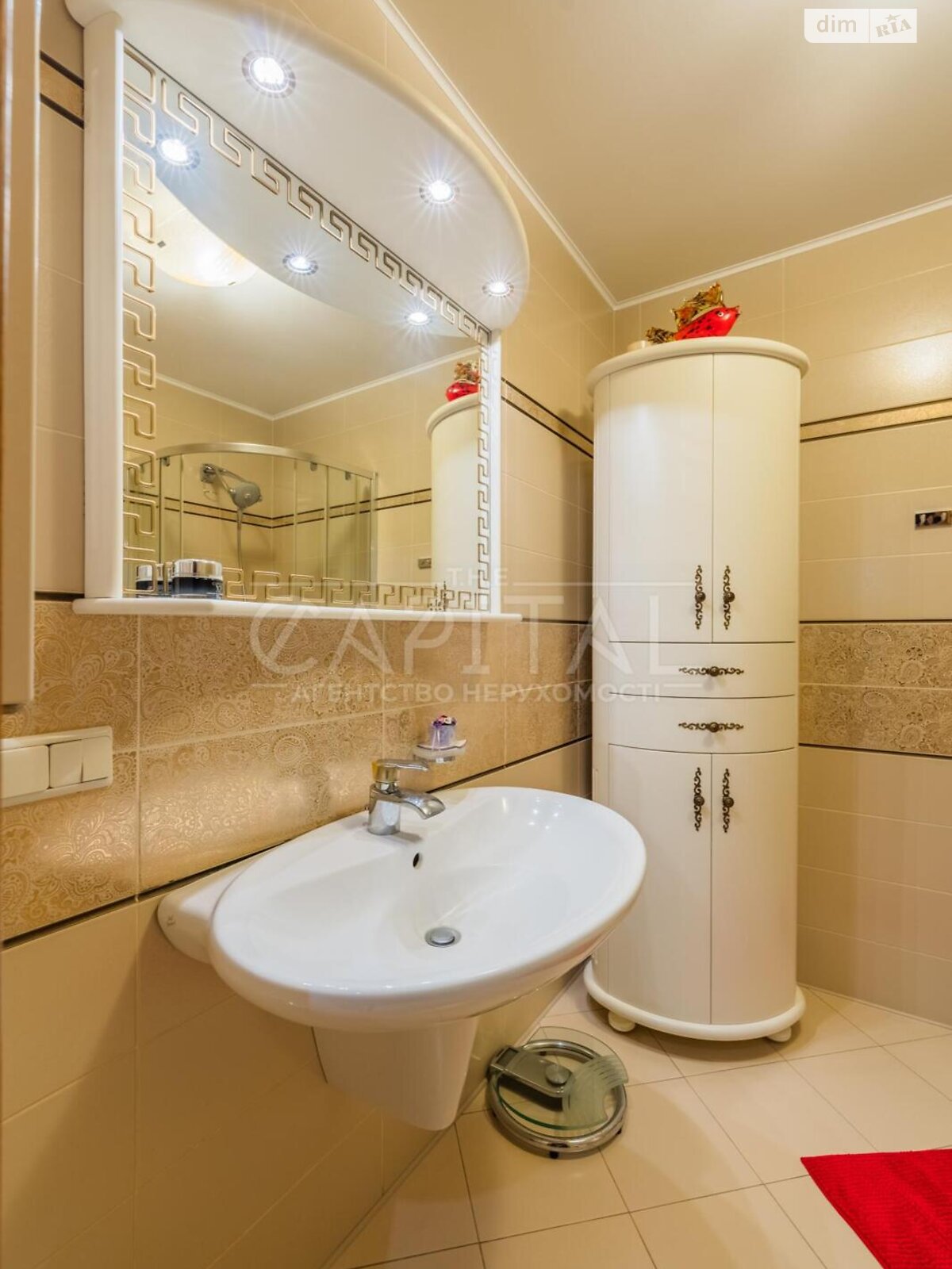 триповерховий будинок з гаражем, 488 кв. м, цегла. Продаж у Гореничах фото 1 триповерховий будинок з гаражем, 488 кв. м, цегла. Продаж у Гореничах фото 1
