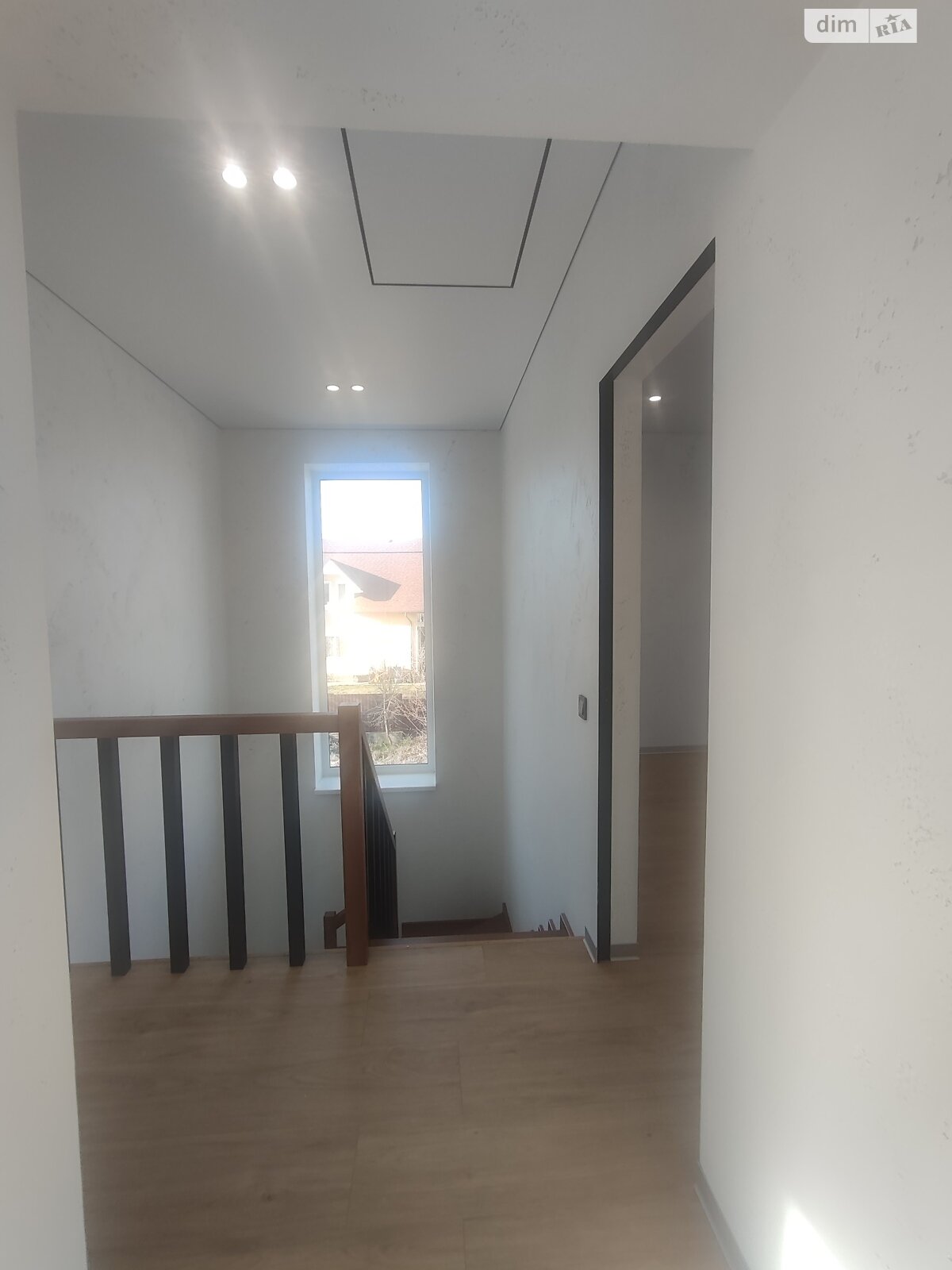 двухэтажный дом с балконом, 130 кв. м, кирпич. Продажа в Гореничах фото 1 двухэтажный дом с балконом, 130 кв. м, кирпич. Продажа в Гореничах фото 1