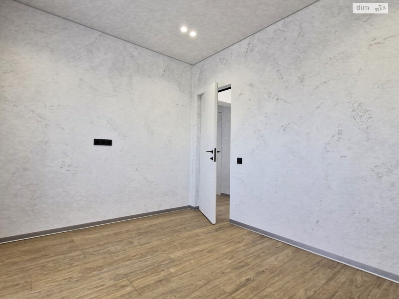 двухэтажный дом с балконом, 130 кв. м, газобетон. Продажа в Гореничах фото 1 двухэтажный дом с балконом, 130 кв. м, газобетон. Продажа в Гореничах фото 1