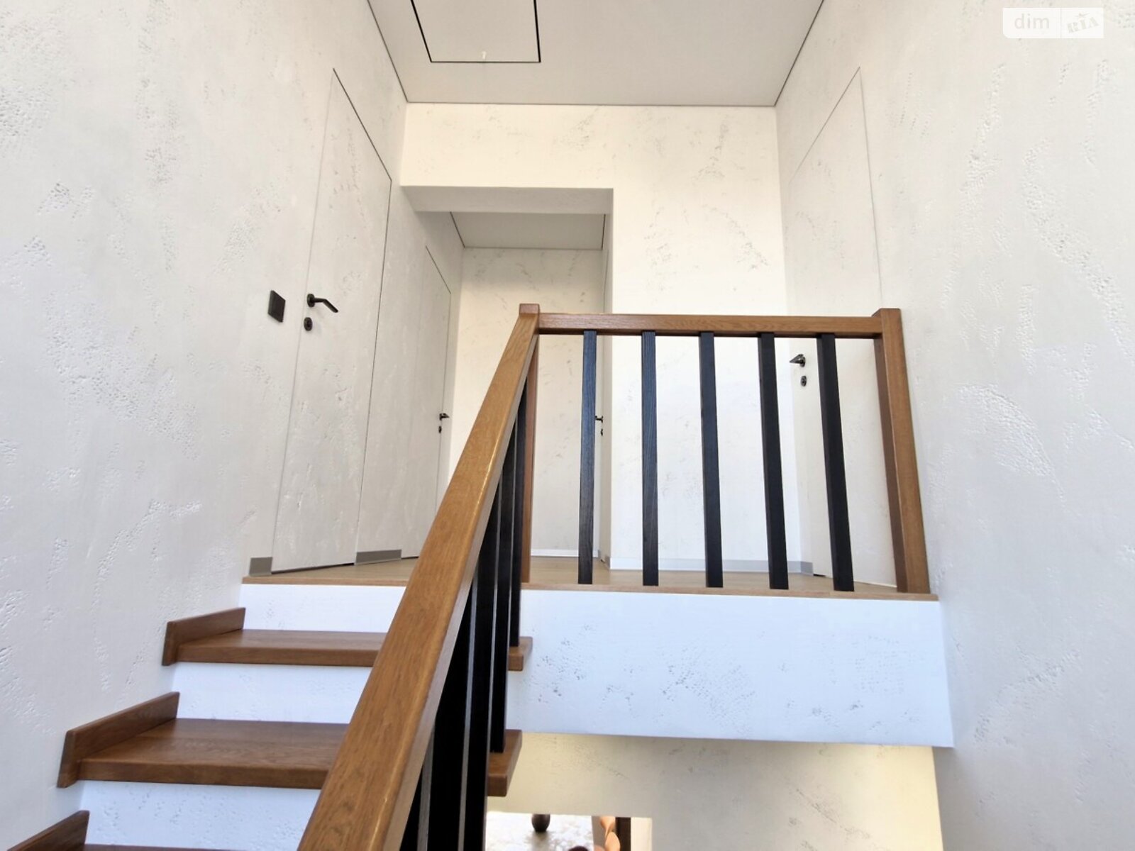 двухэтажный дом с балконом, 130 кв. м, газобетон. Продажа в Гореничах фото 1 двухэтажный дом с балконом, 130 кв. м, газобетон. Продажа в Гореничах фото 1
