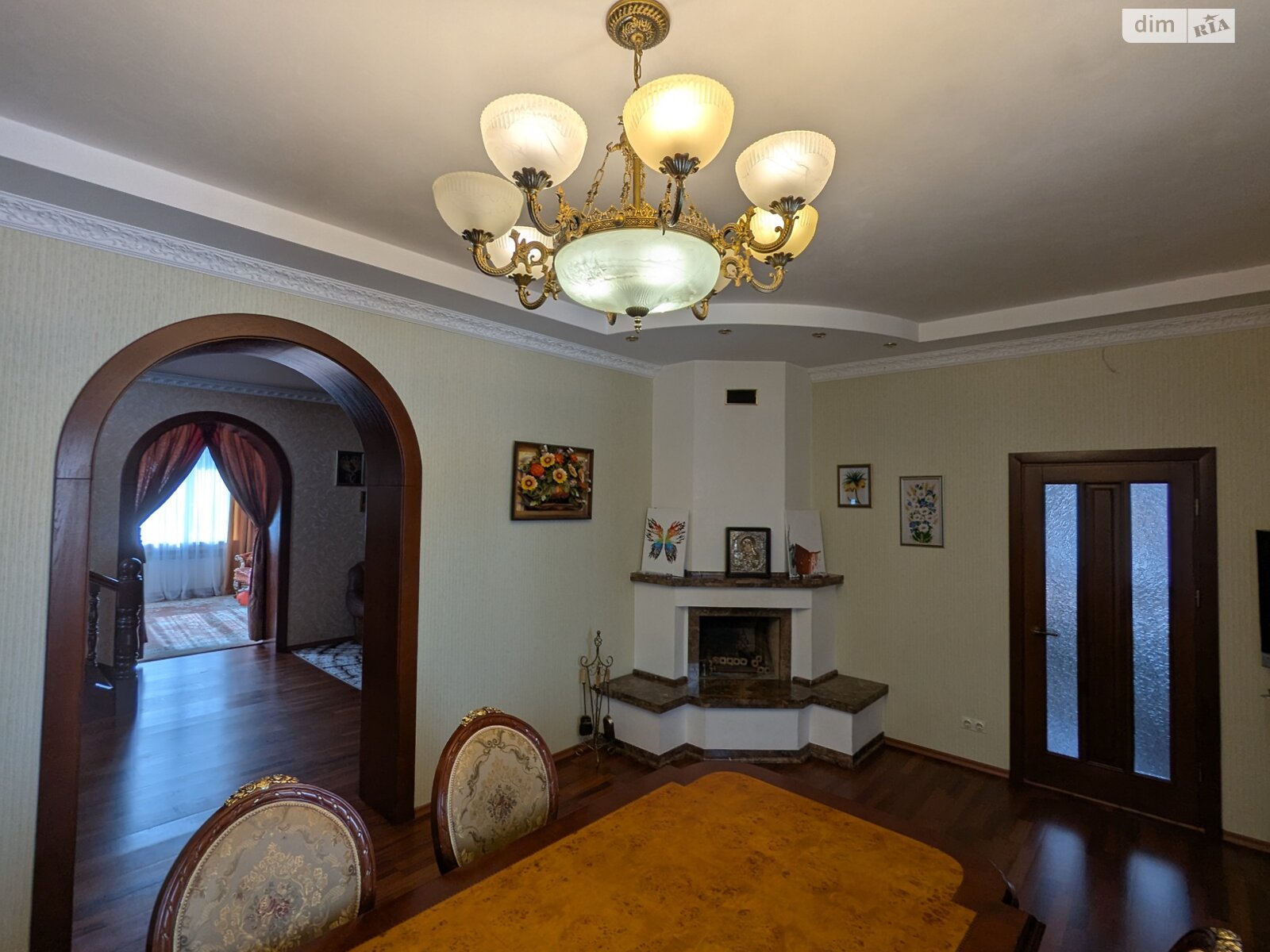 триповерховий будинок з гаражем, 398.5 кв. м, цегла. Продаж у Гореничах фото 1 триповерховий будинок з гаражем, 398.5 кв. м, цегла. Продаж у Гореничах фото 1