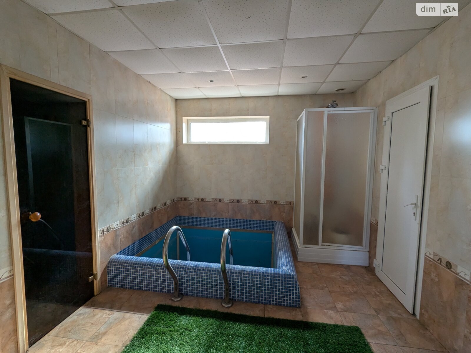 триповерховий будинок з гаражем, 398.5 кв. м, цегла. Продаж у Гореничах фото 1 триповерховий будинок з гаражем, 398.5 кв. м, цегла. Продаж у Гореничах фото 1