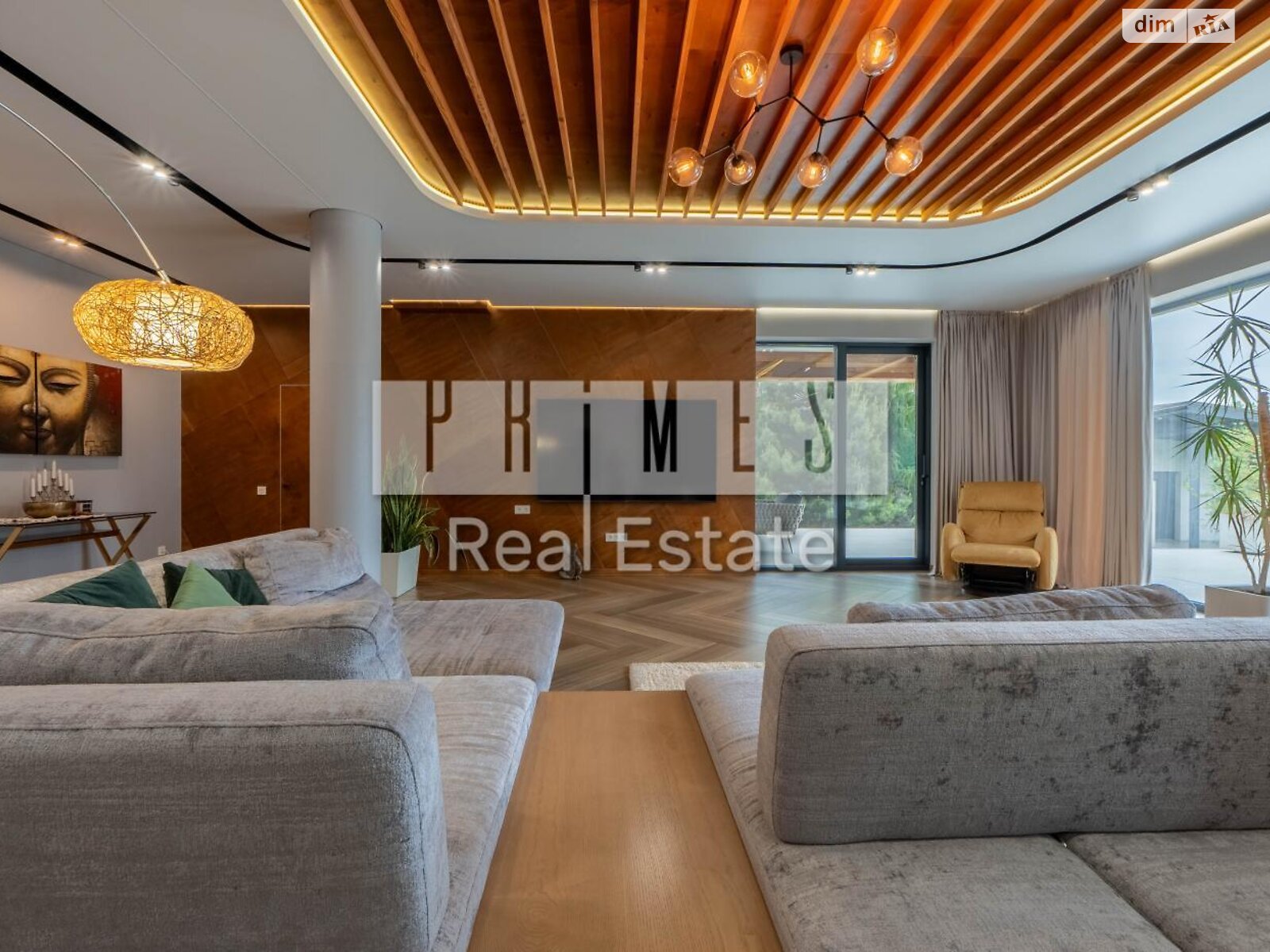 двухэтажный дом с верандой, 350 кв. м, кирпич. Продажа в Гореничах фото 1 двухэтажный дом с верандой, 350 кв. м, кирпич. Продажа в Гореничах фото 1