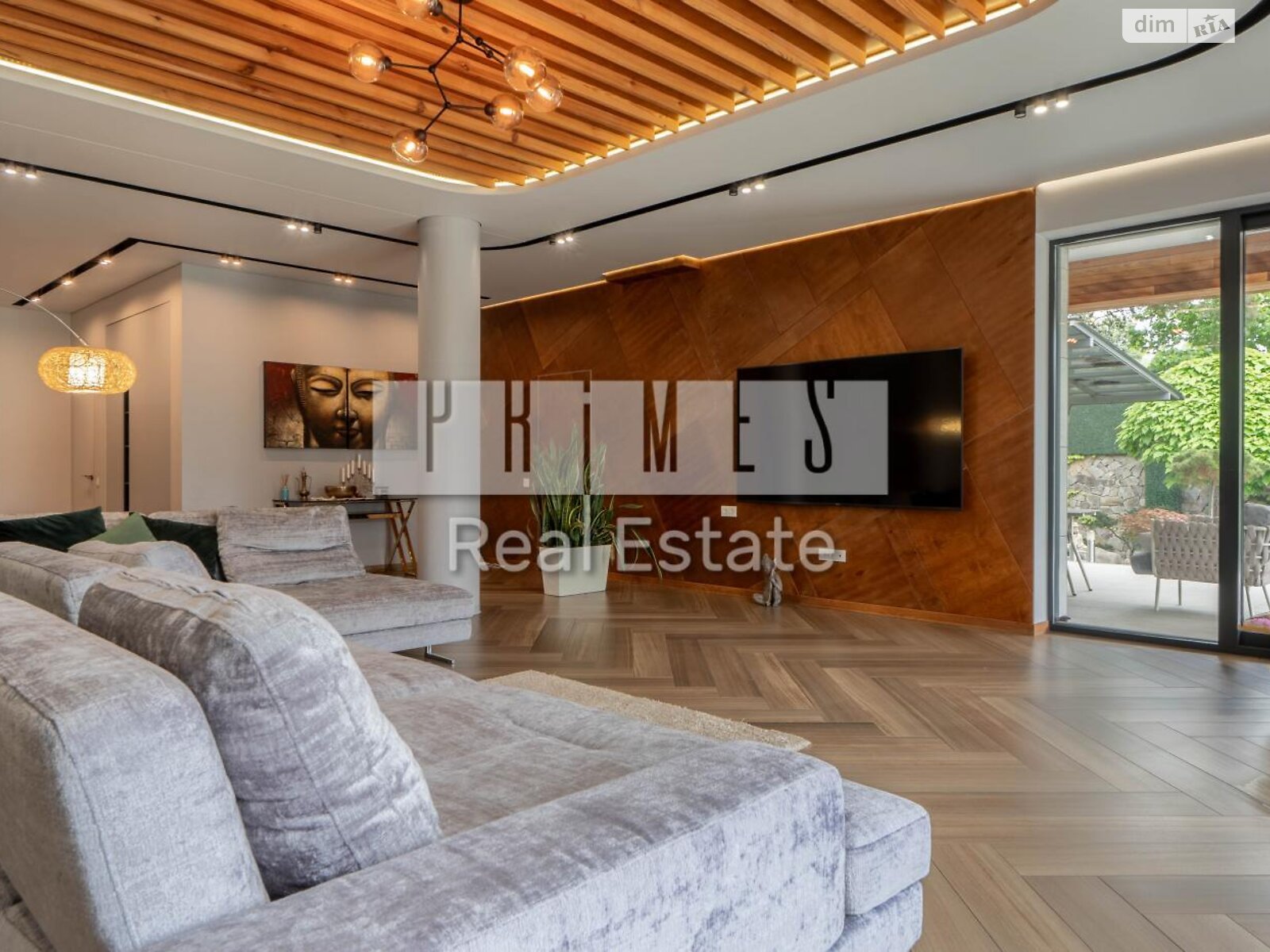 двухэтажный дом с верандой, 350 кв. м, кирпич. Продажа в Гореничах фото 1 двухэтажный дом с верандой, 350 кв. м, кирпич. Продажа в Гореничах фото 1