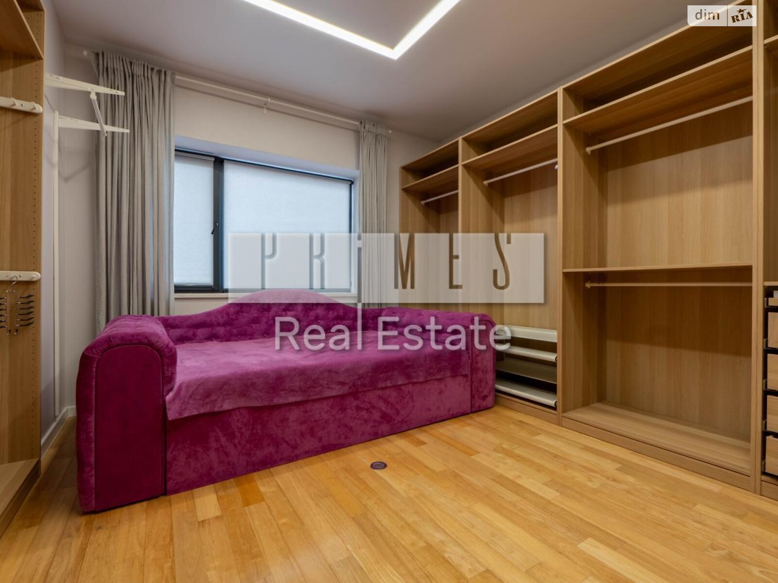 двухэтажный дом с верандой, 350 кв. м, кирпич. Продажа в Гореничах фото 1 двухэтажный дом с верандой, 350 кв. м, кирпич. Продажа в Гореничах фото 1