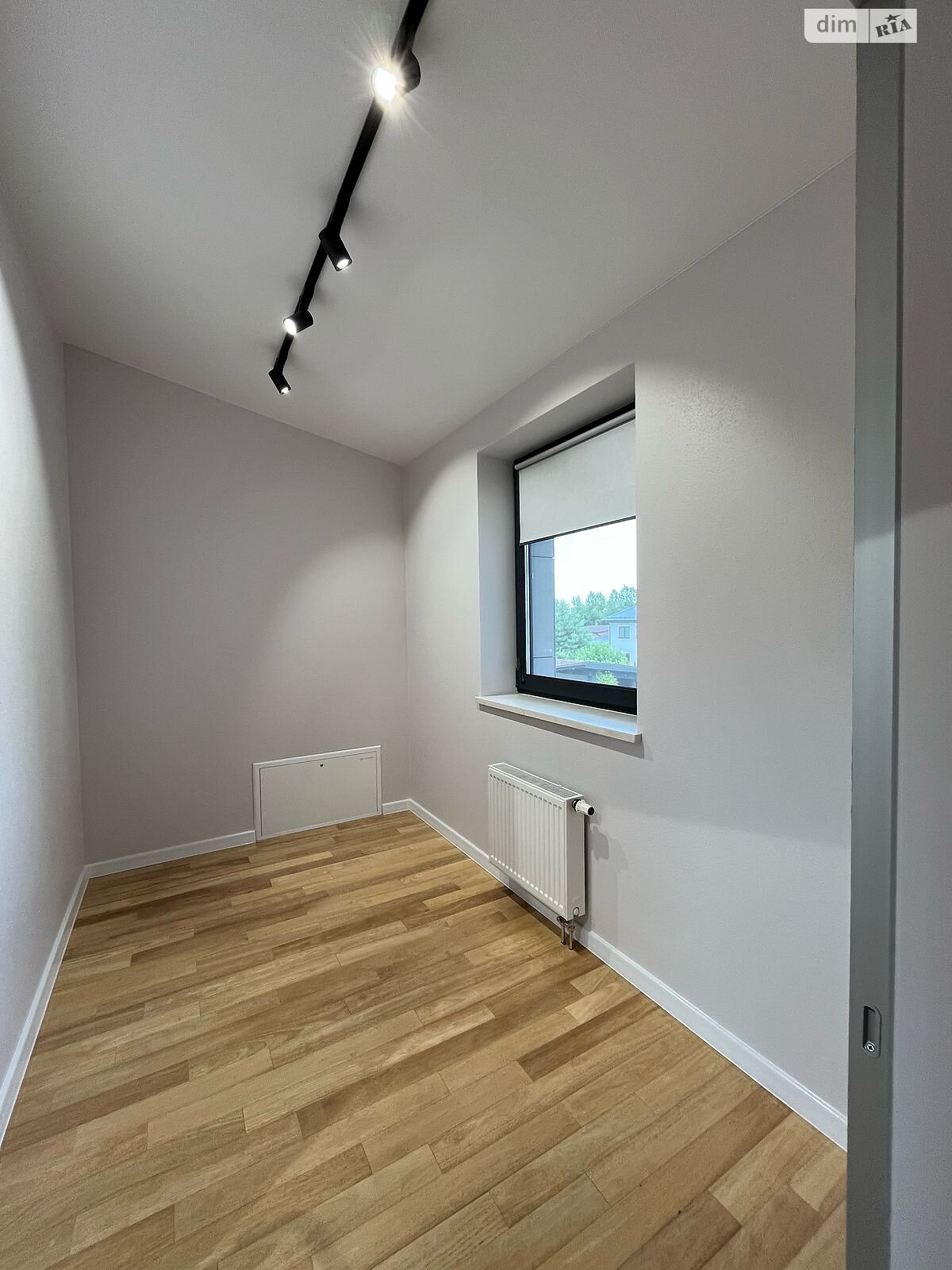 двоповерховий будинок з гаражем, 350 кв. м, цегла. Продаж у Гореничах фото 1 двоповерховий будинок з гаражем, 350 кв. м, цегла. Продаж у Гореничах фото 1