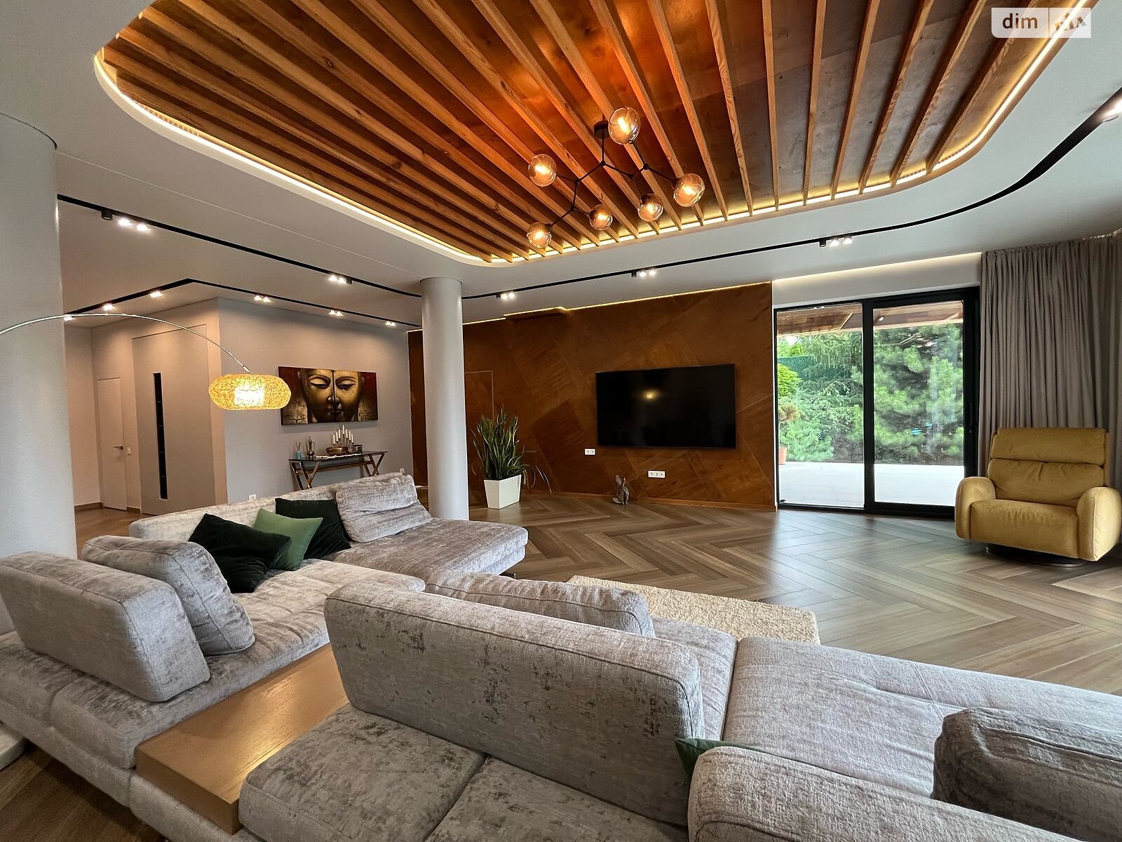 двоповерховий будинок з гаражем, 350 кв. м, цегла. Продаж у Гореничах фото 1 двоповерховий будинок з гаражем, 350 кв. м, цегла. Продаж у Гореничах фото 1