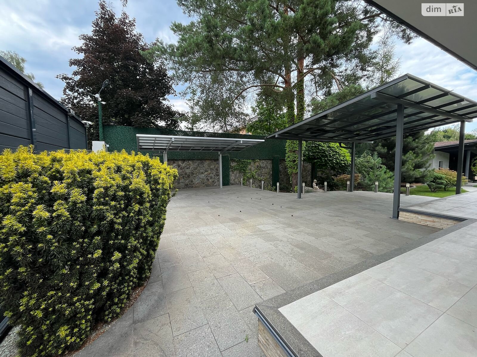 двоповерховий будинок з гаражем, 350 кв. м, цегла. Продаж у Гореничах фото 1 двоповерховий будинок з гаражем, 350 кв. м, цегла. Продаж у Гореничах фото 1