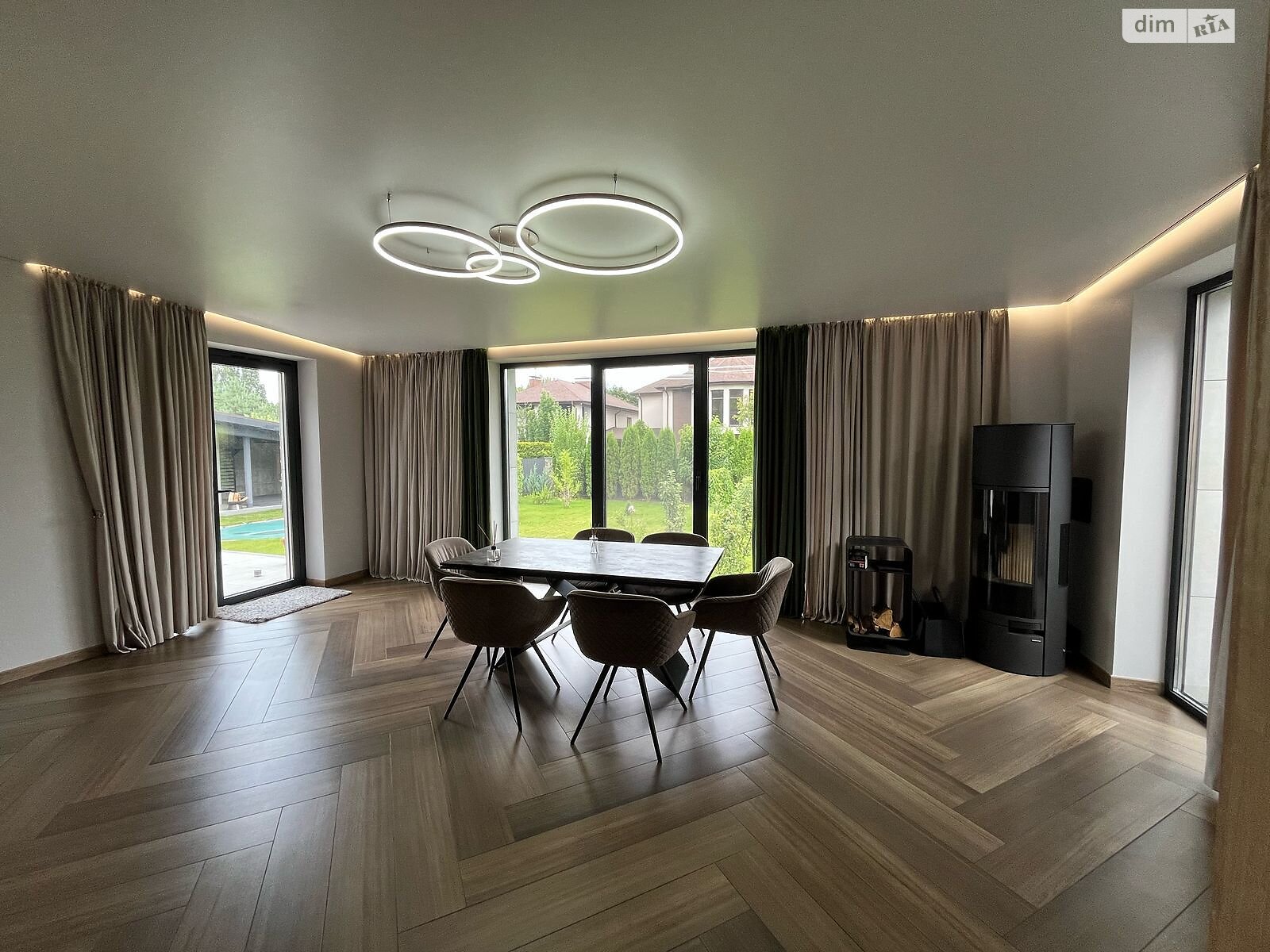 двоповерховий будинок з гаражем, 350 кв. м, цегла. Продаж у Гореничах фото 1 двоповерховий будинок з гаражем, 350 кв. м, цегла. Продаж у Гореничах фото 1