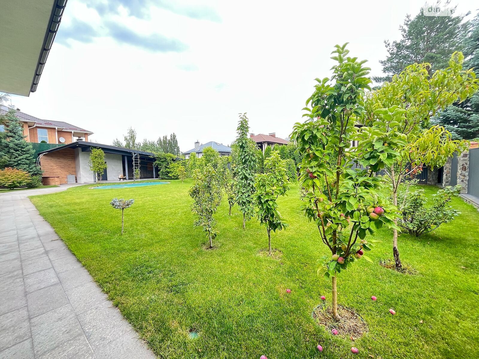 двоповерховий будинок з гаражем, 350 кв. м, цегла. Продаж у Гореничах фото 1 двоповерховий будинок з гаражем, 350 кв. м, цегла. Продаж у Гореничах фото 1