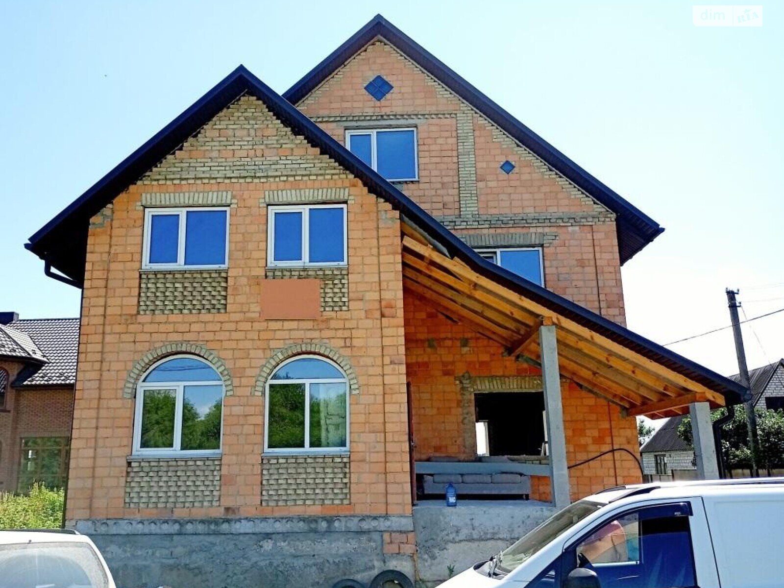 двухэтажный дом, 258 кв. м, кирпич. Продажа в Гореничах фото 1 двухэтажный дом, 258 кв. м, кирпич. Продажа в Гореничах фото 1