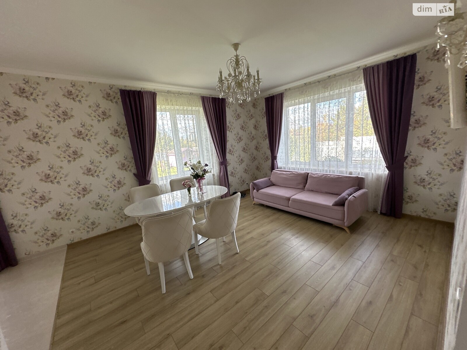 двухэтажный дом с гаражом, 160 кв. м, кирпич. Продажа в Гореничах фото 1 двухэтажный дом с гаражом, 160 кв. м, кирпич. Продажа в Гореничах фото 1