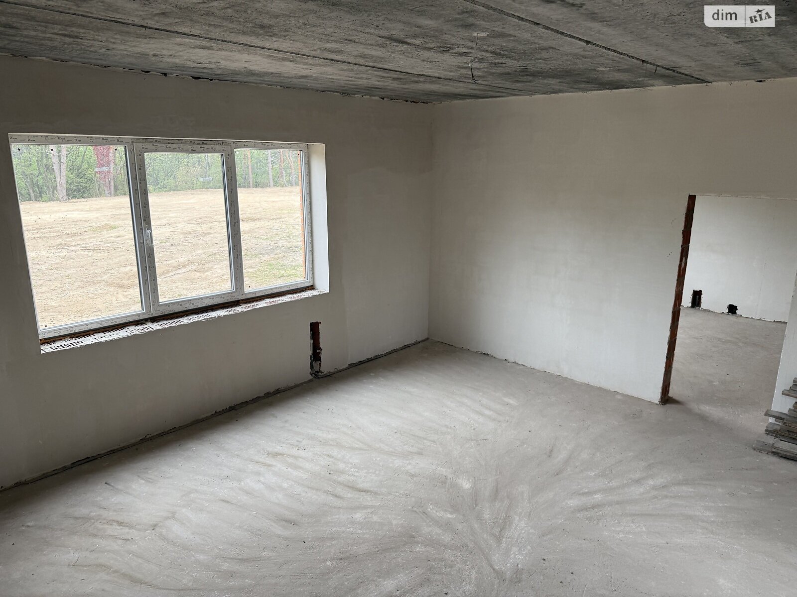 двухэтажный дом с ремонтом, 150 кв. м, кирпич. Продажа в Гореничах фото 1