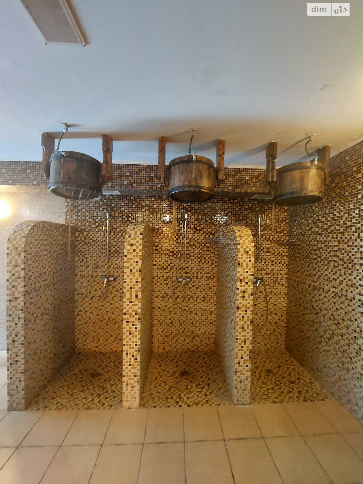двухэтажный дом беседка, 486 кв. м, кирпич. Продажа в Гореничах фото 1