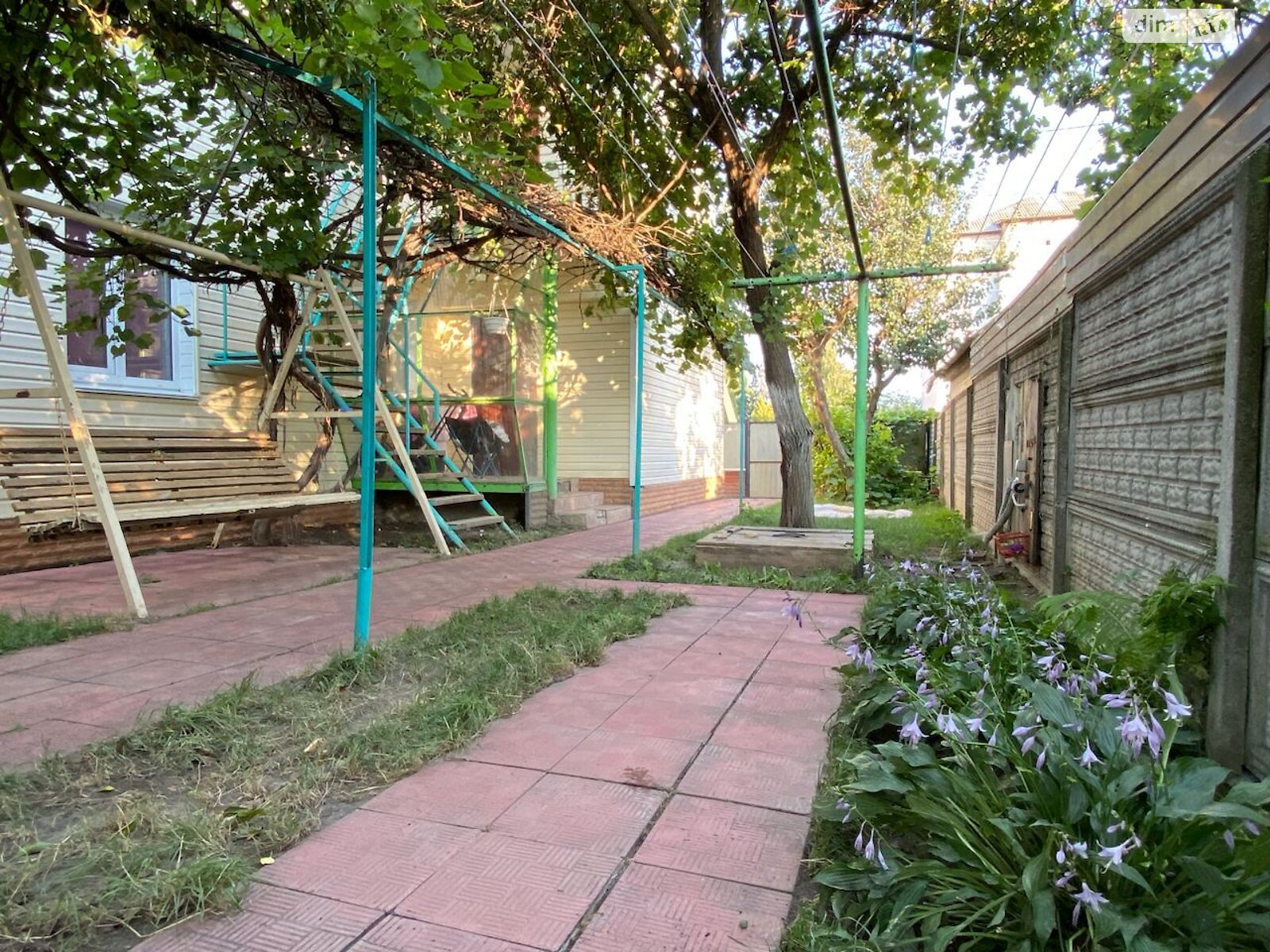 двухэтажный дом с отоплением, 256 кв. м, кирпич. Продажа в Гореничах фото 1 двухэтажный дом с отоплением, 256 кв. м, кирпич. Продажа в Гореничах фото 1