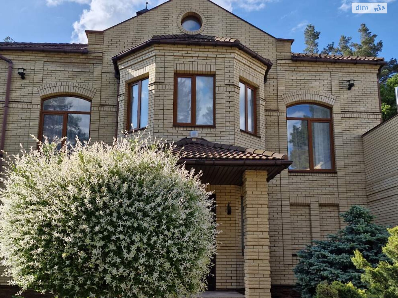 двоповерховий будинок з гаражем, 348.8 кв. м, цегла. Продаж у Гореничах фото 1 двоповерховий будинок з гаражем, 348.8 кв. м, цегла. Продаж у Гореничах фото 1