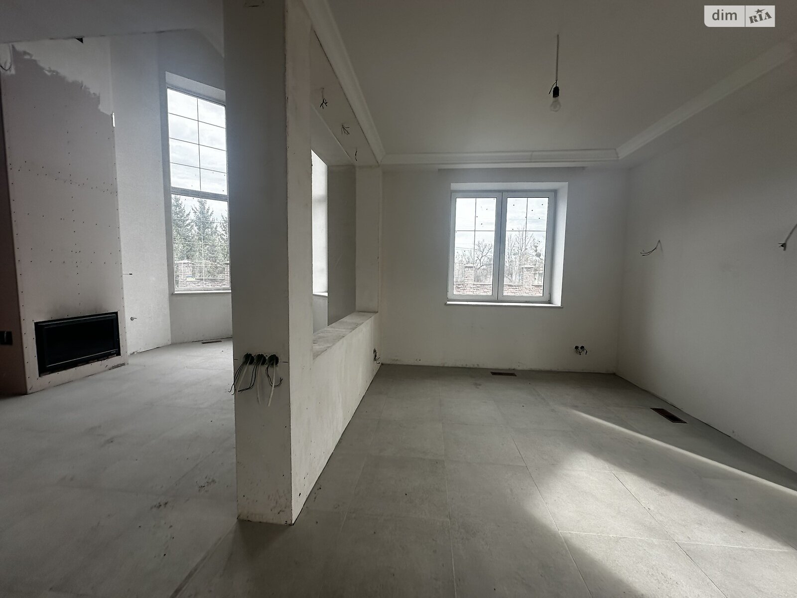 двухэтажный дом с верандой, 300 кв. м, кирпич. Продажа в Гореничах фото 1 двухэтажный дом с верандой, 300 кв. м, кирпич. Продажа в Гореничах фото 1
