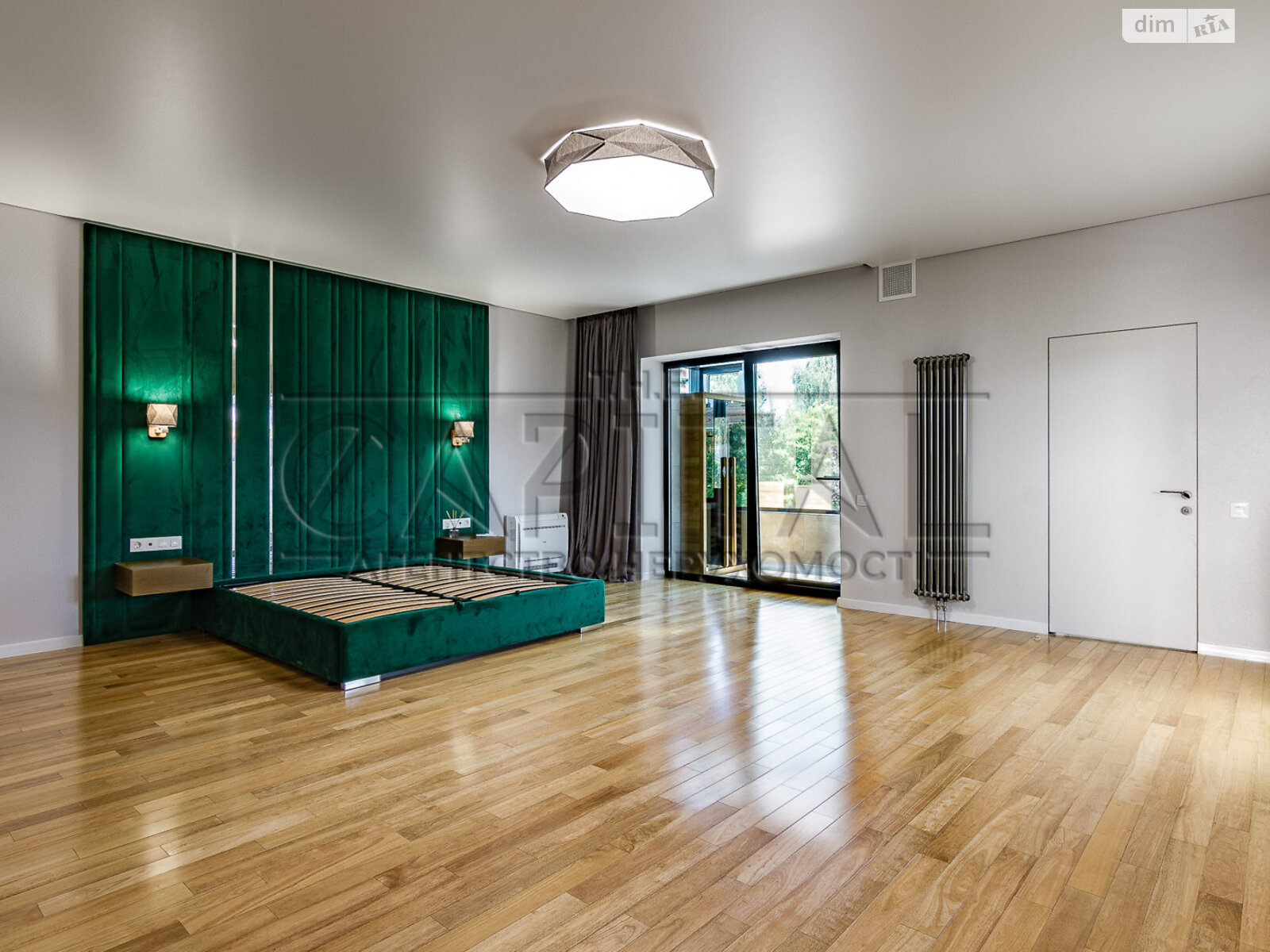 двухэтажный дом, 350 кв. м, кирпич. Продажа в Гореничах фото 1 двухэтажный дом, 350 кв. м, кирпич. Продажа в Гореничах фото 1