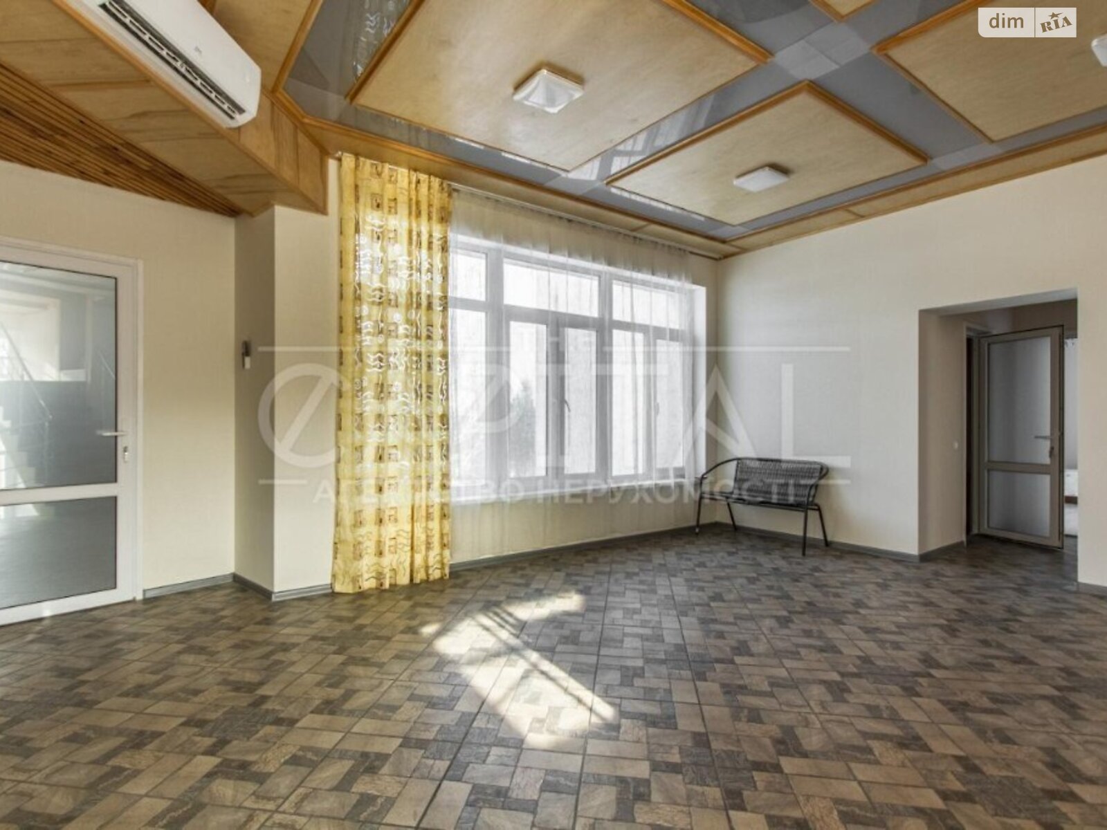 двоповерховий будинок, 600 кв. м, цегла. Продаж у Гореничах фото 1 двоповерховий будинок, 600 кв. м, цегла. Продаж у Гореничах фото 1