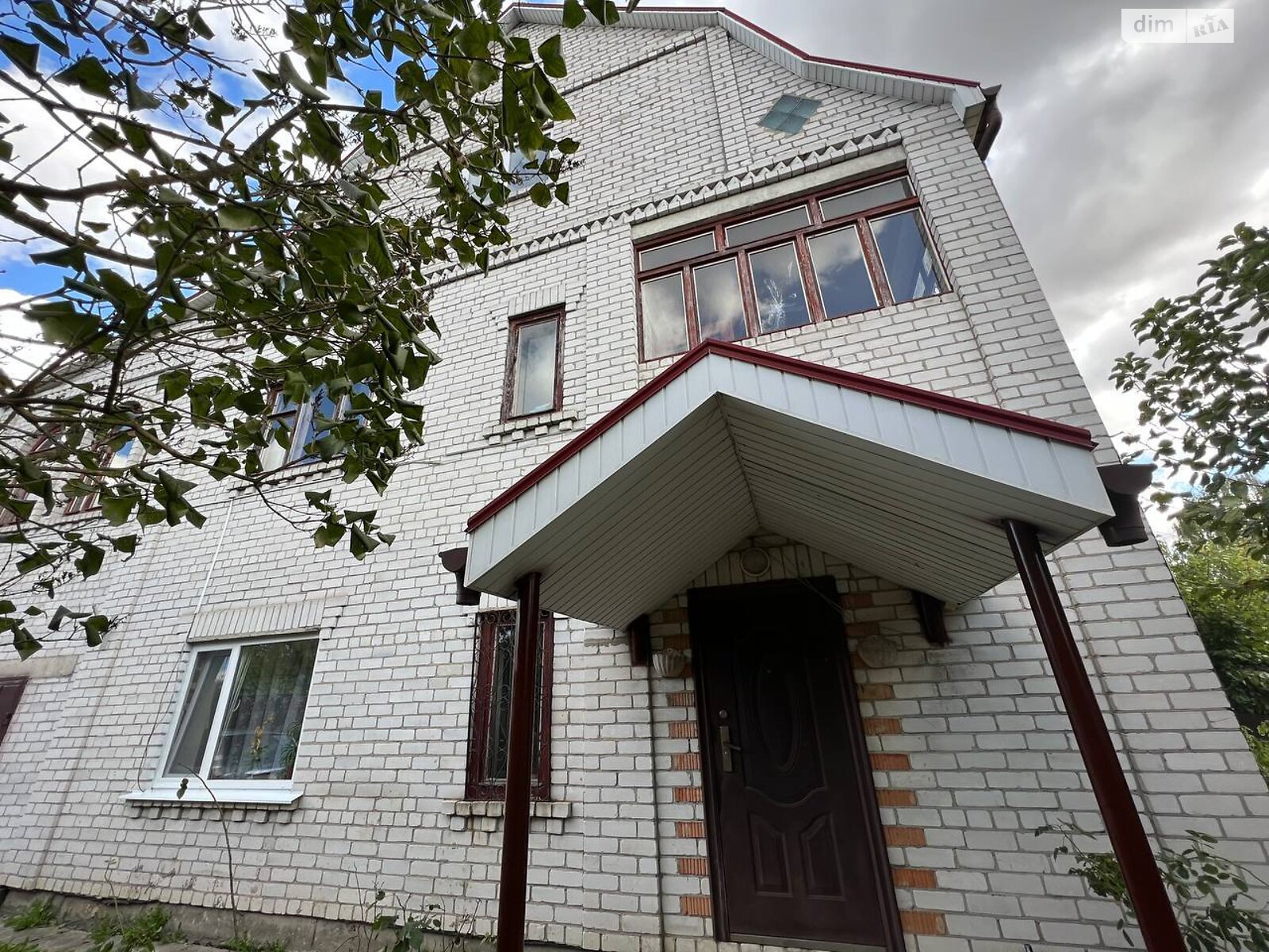 двоповерховий будинок з гаражем, 325 кв. м, цегла. Продаж у Гореничах фото 1