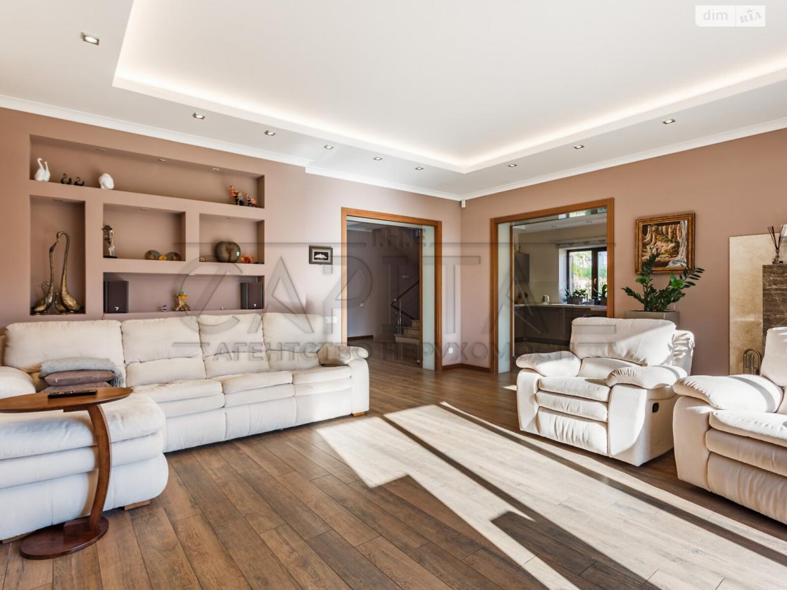 двоповерховий будинок з гаражем, 294.1 кв. м, цегла. Продаж у Гореничах фото 1 двоповерховий будинок з гаражем, 294.1 кв. м, цегла. Продаж у Гореничах фото 1
