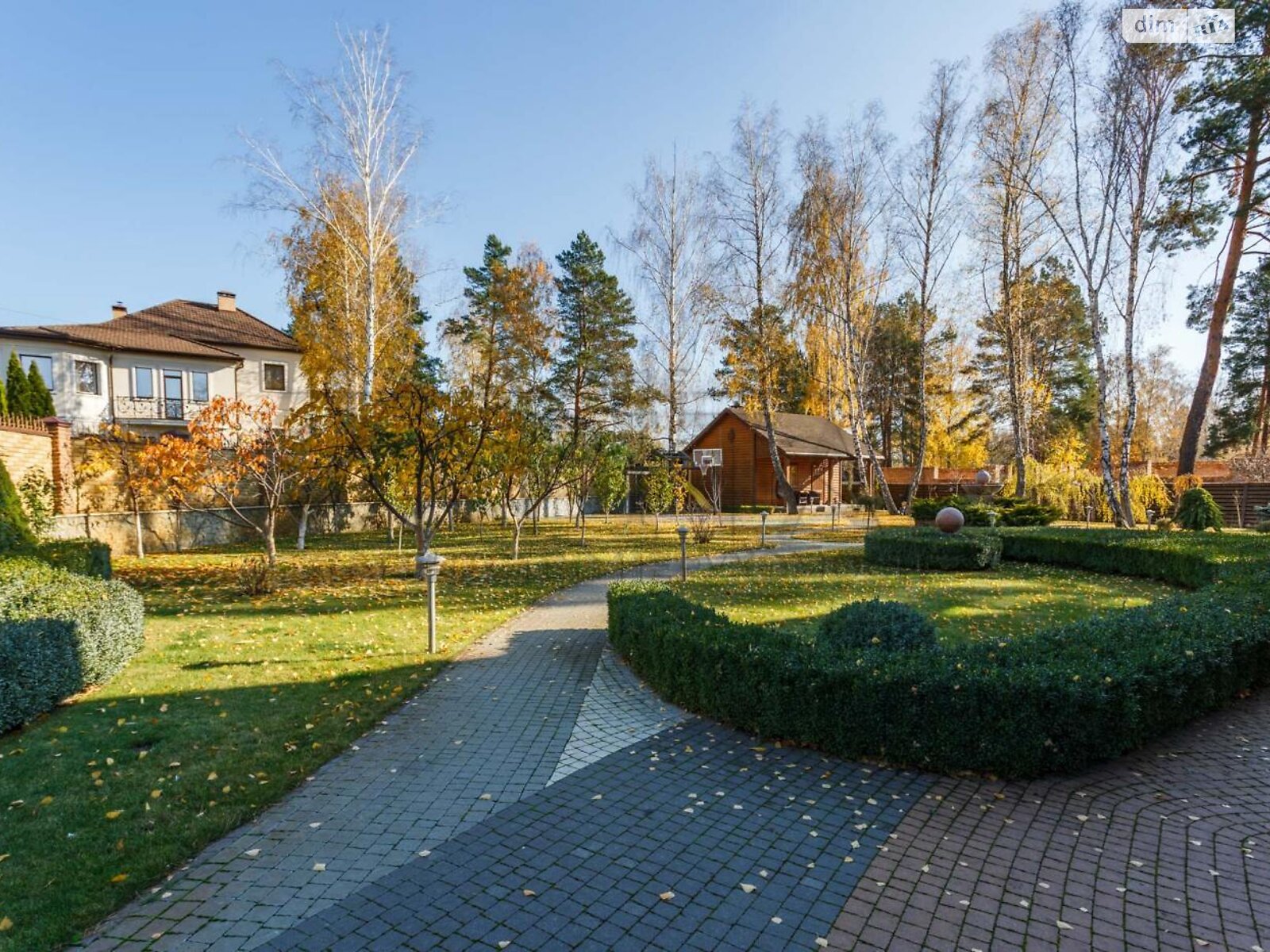 двоповерховий будинок з гаражем, 294.1 кв. м, цегла. Продаж у Гореничах фото 1 двоповерховий будинок з гаражем, 294.1 кв. м, цегла. Продаж у Гореничах фото 1