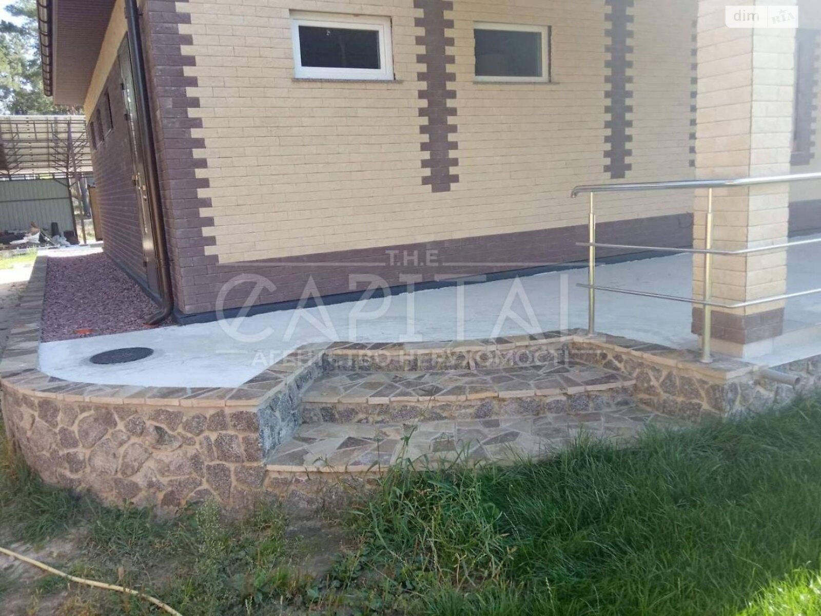 двухэтажный дом с гаражом, 218 кв. м, кирпич. Продажа в Гореничах фото 1 двухэтажный дом с гаражом, 218 кв. м, кирпич. Продажа в Гореничах фото 1