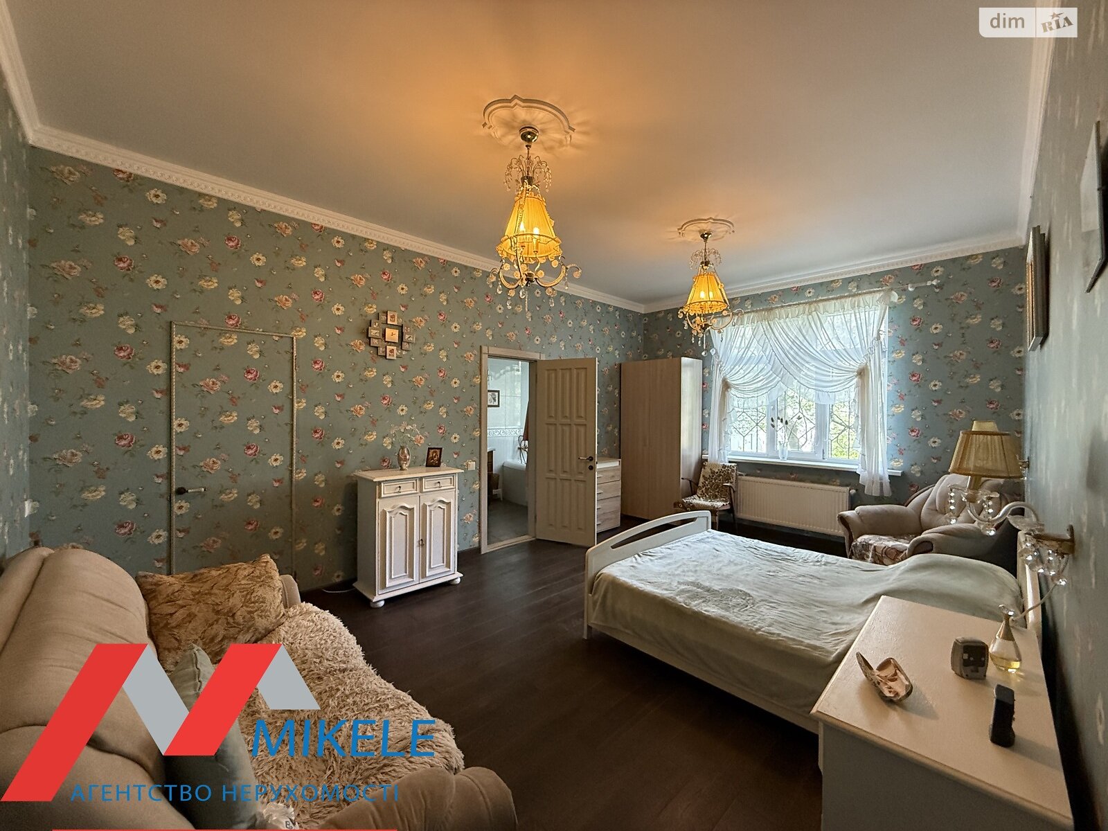 двухэтажный дом с гаражом, 265.3 кв. м, кирпич. Продажа в Гореничах фото 1 двухэтажный дом с гаражом, 265.3 кв. м, кирпич. Продажа в Гореничах фото 1