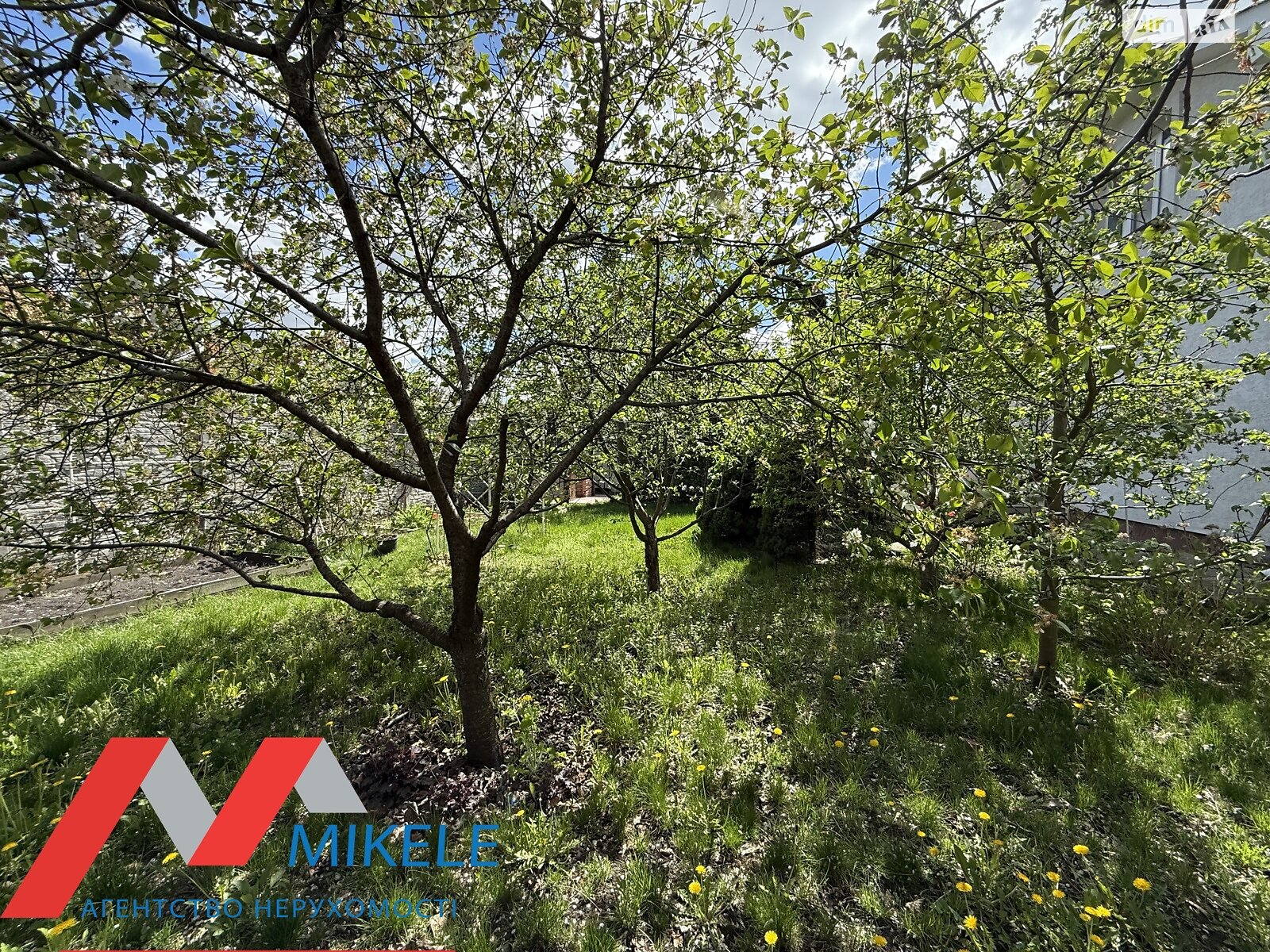 двухэтажный дом с гаражом, 265.3 кв. м, кирпич. Продажа в Гореничах фото 1 двухэтажный дом с гаражом, 265.3 кв. м, кирпич. Продажа в Гореничах фото 1