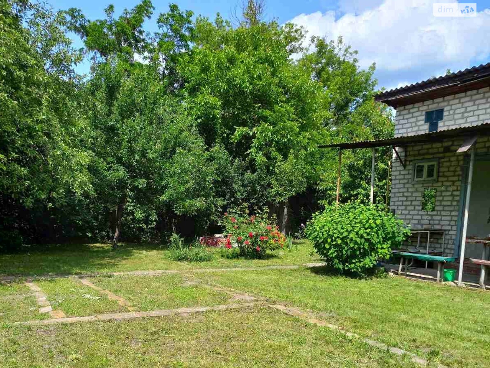 двухэтажный дом с верандой, 29.9 кв. м, кирпич. Продажа в Гореничах фото 1