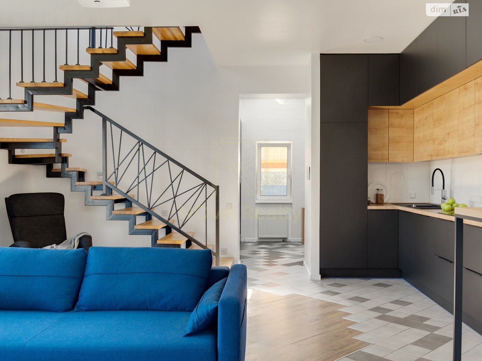 двоповерховий будинок з ремонтом, 116 кв. м, газобетон. Продаж у Гореничах фото 1