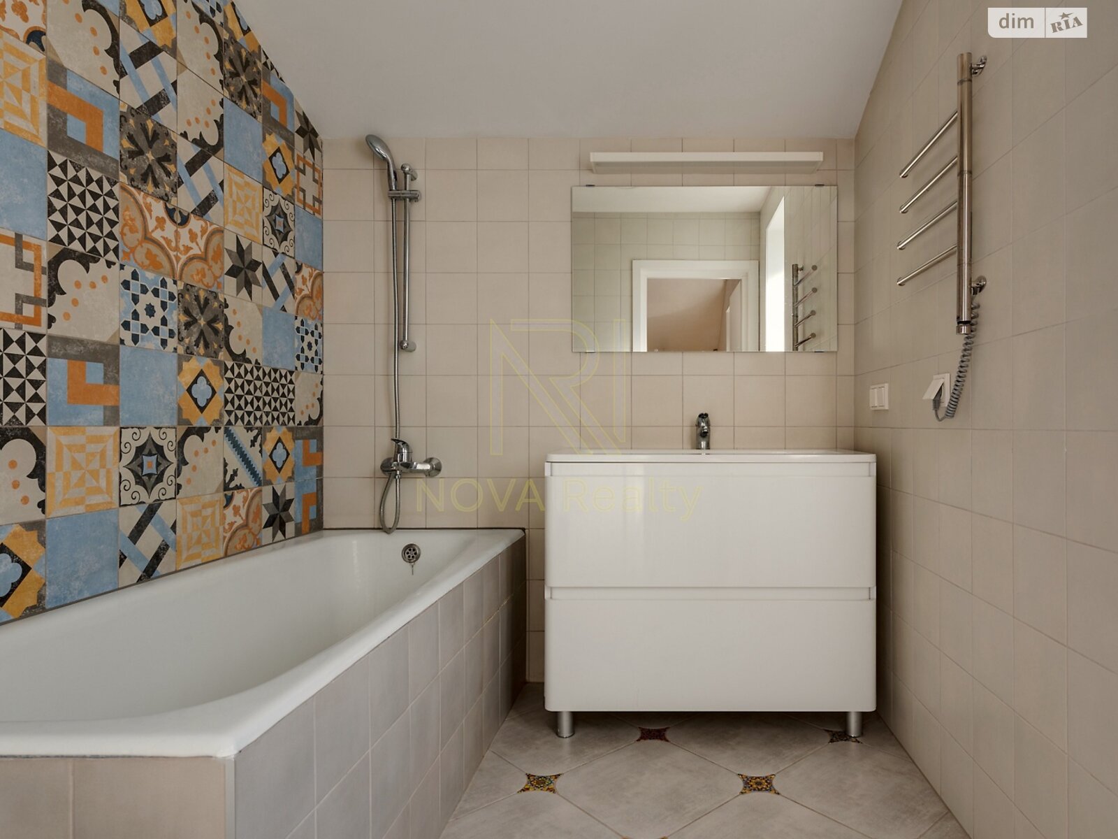 двоповерховий будинок з ремонтом, 116 кв. м, газобетон. Продаж у Гореничах фото 1