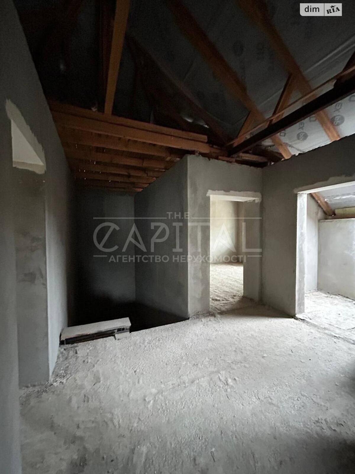 двухэтажный дом с отоплением, 443.7 кв. м, кирпич. Продажа в Гореничах фото 1