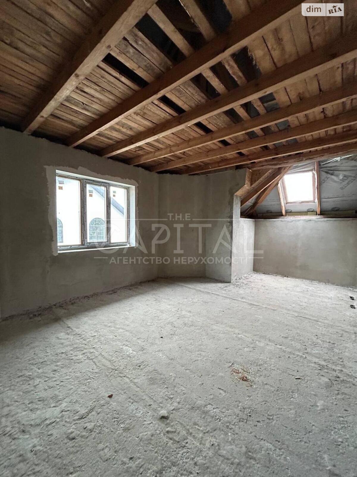 двухэтажный дом с отоплением, 443.7 кв. м, кирпич. Продажа в Гореничах фото 1