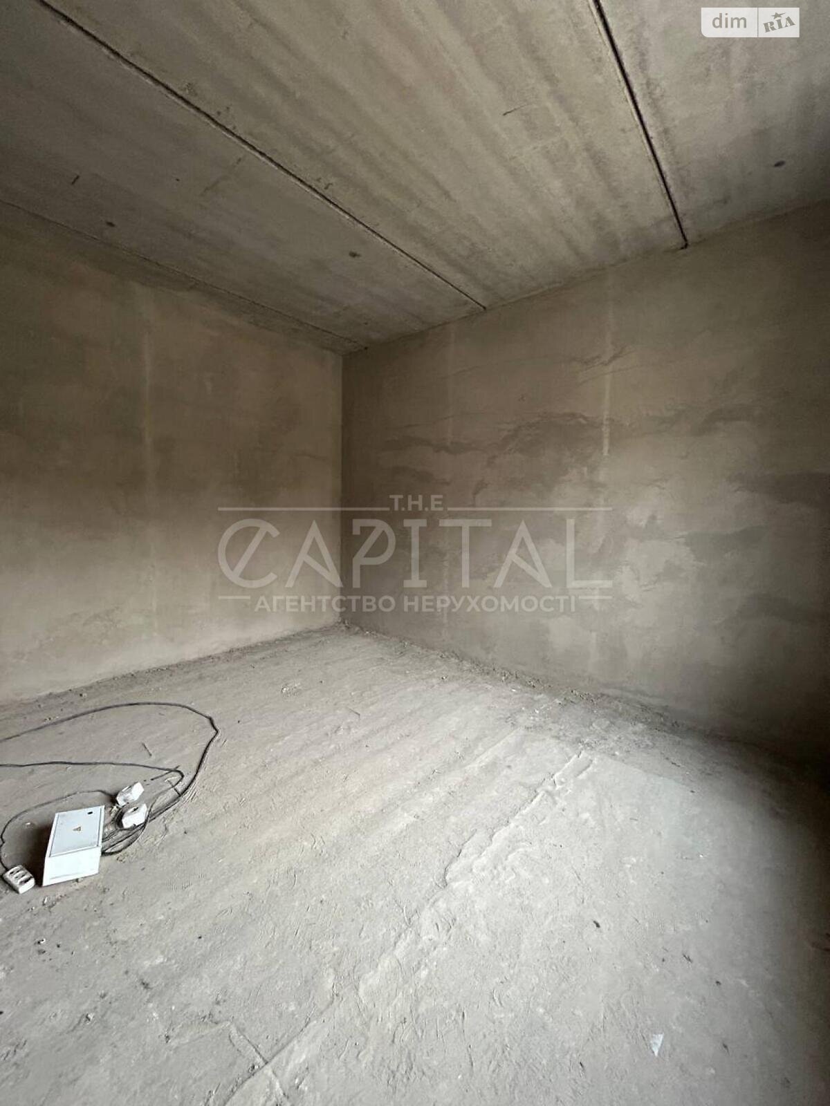 двухэтажный дом с отоплением, 443.7 кв. м, кирпич. Продажа в Гореничах фото 1