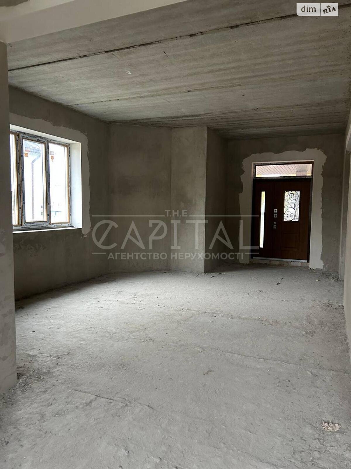 двухэтажный дом с отоплением, 443.7 кв. м, кирпич. Продажа в Гореничах фото 1