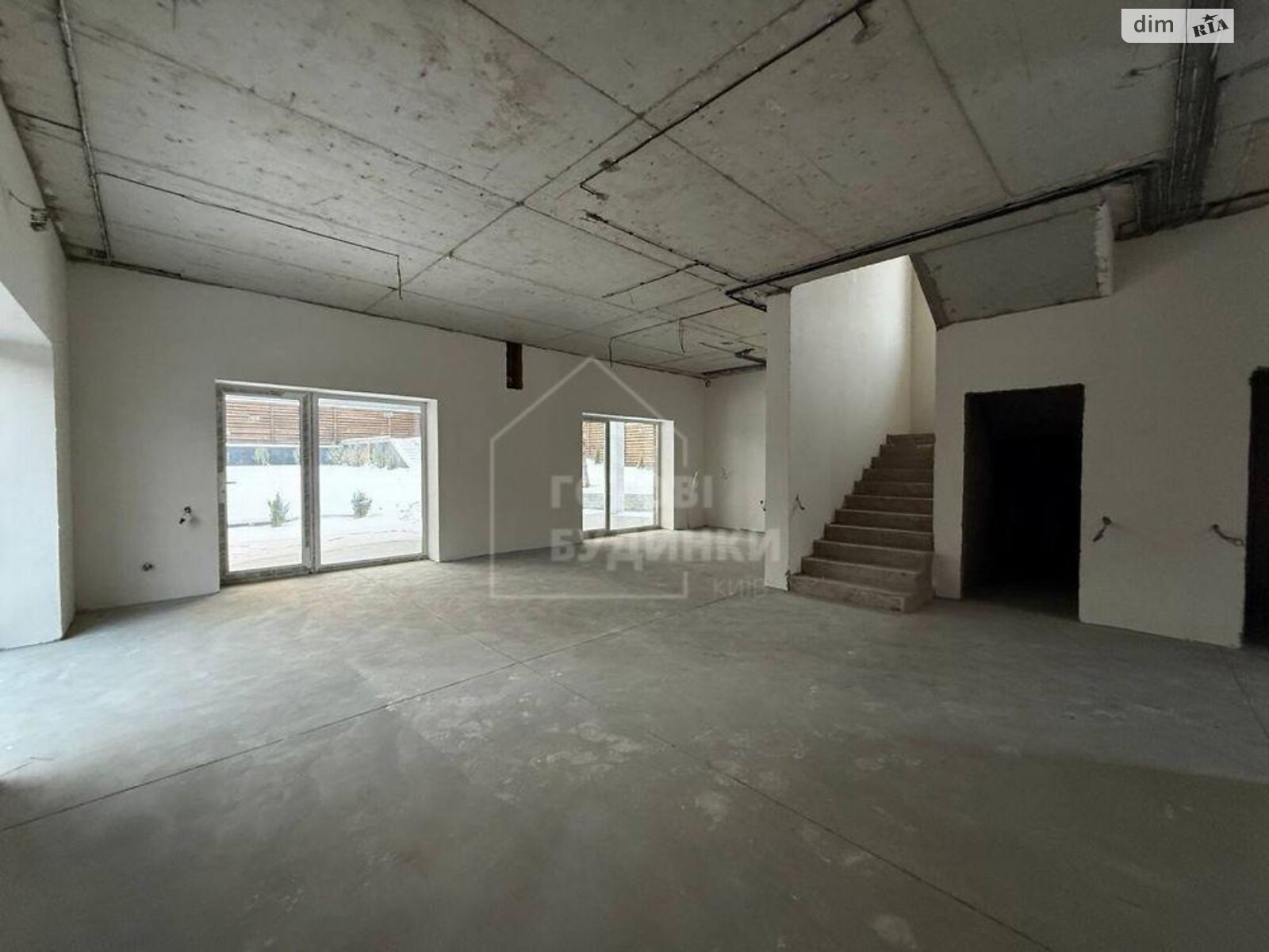 двухэтажный дом, 200 кв. м, кирпич. Продажа в Гореничах фото 1