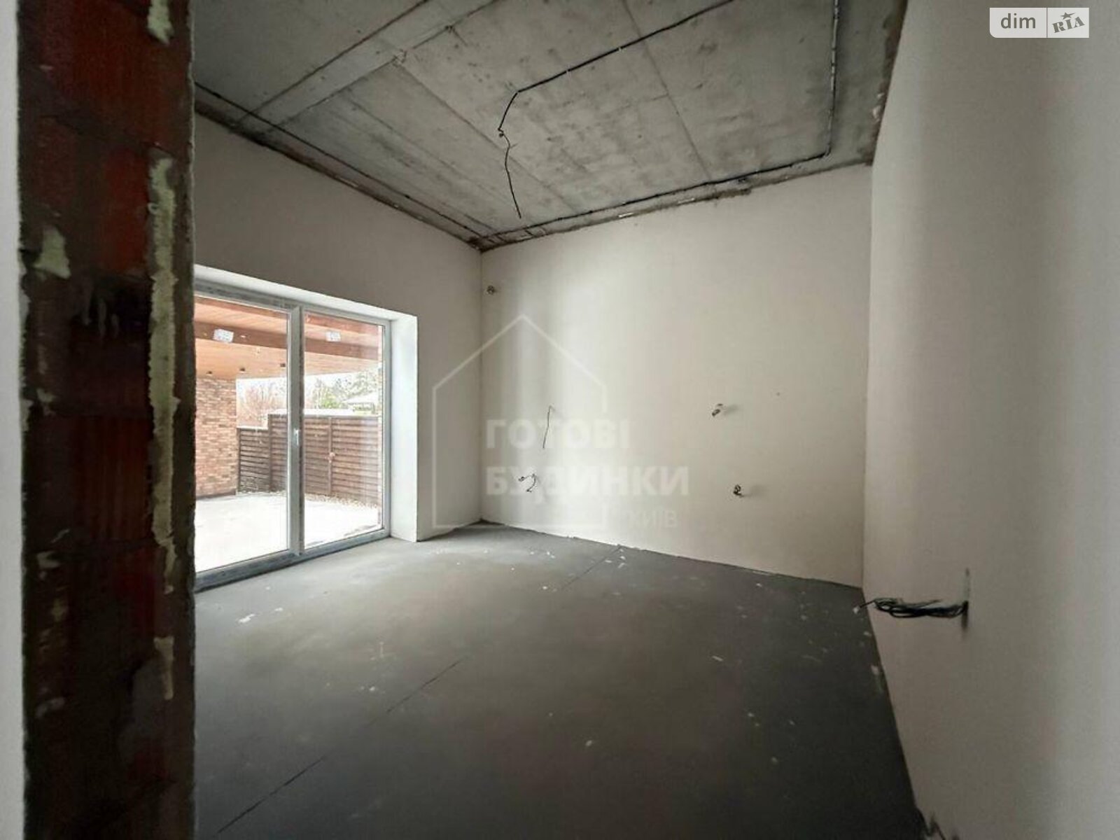 двухэтажный дом, 200 кв. м, кирпич. Продажа в Гореничах фото 1