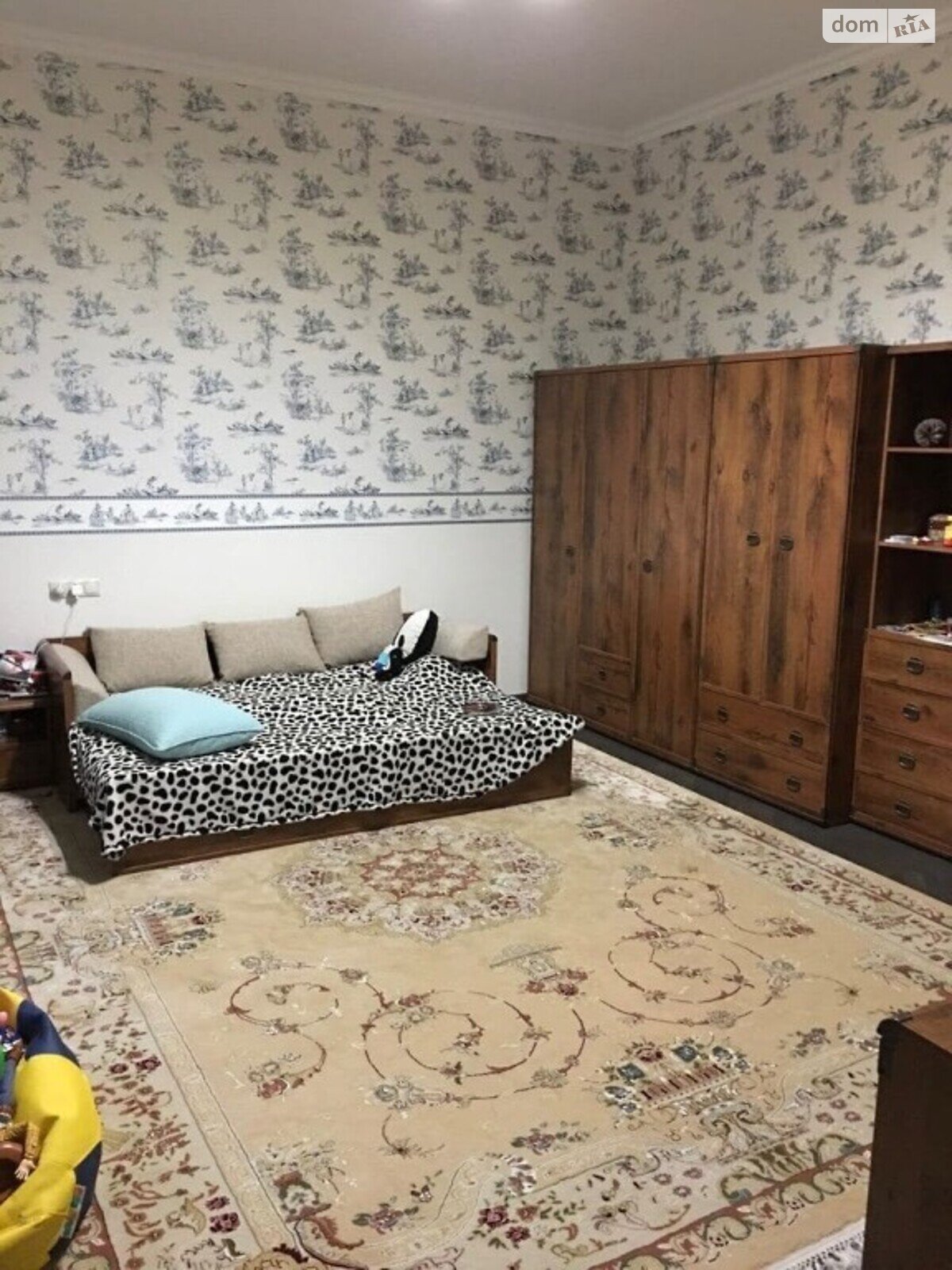 трехэтажный дом веранда, 1039 кв. м, кирпич. Продажа в Горенке фото 1