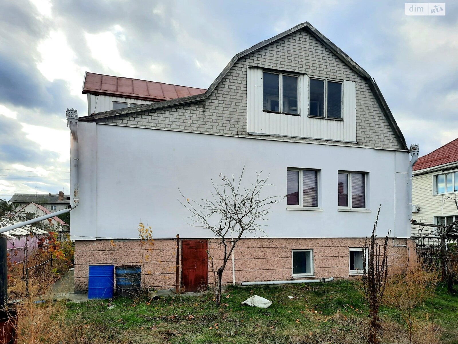 одноэтажный дом с гаражом, 208.2 кв. м, кирпич силикатный. Продажа в Горишних плавнях район Комсомольск фото 1